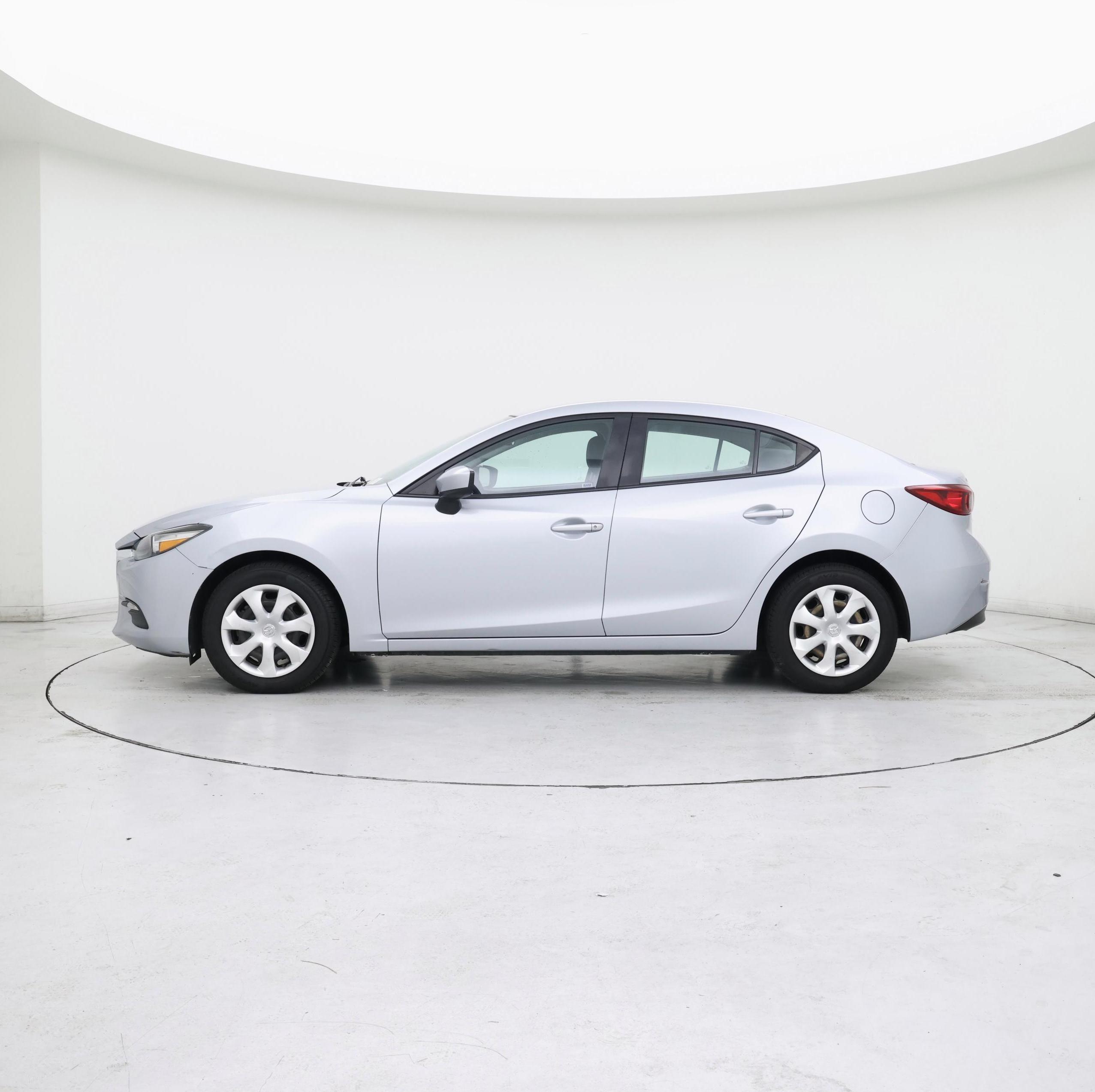 Thumbnail: 2018 Mazda Mazda3 - 3