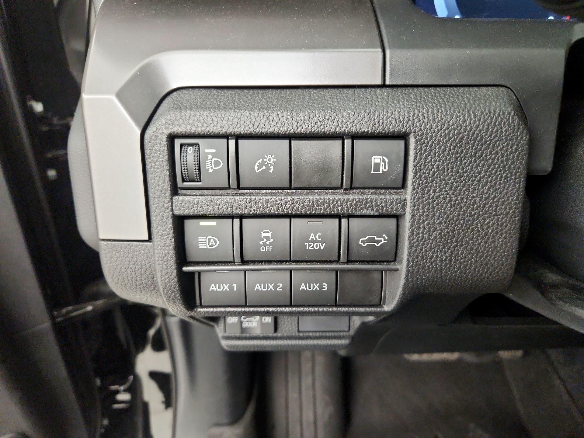 Thumbnail: 2024 Toyota Tacoma - 13