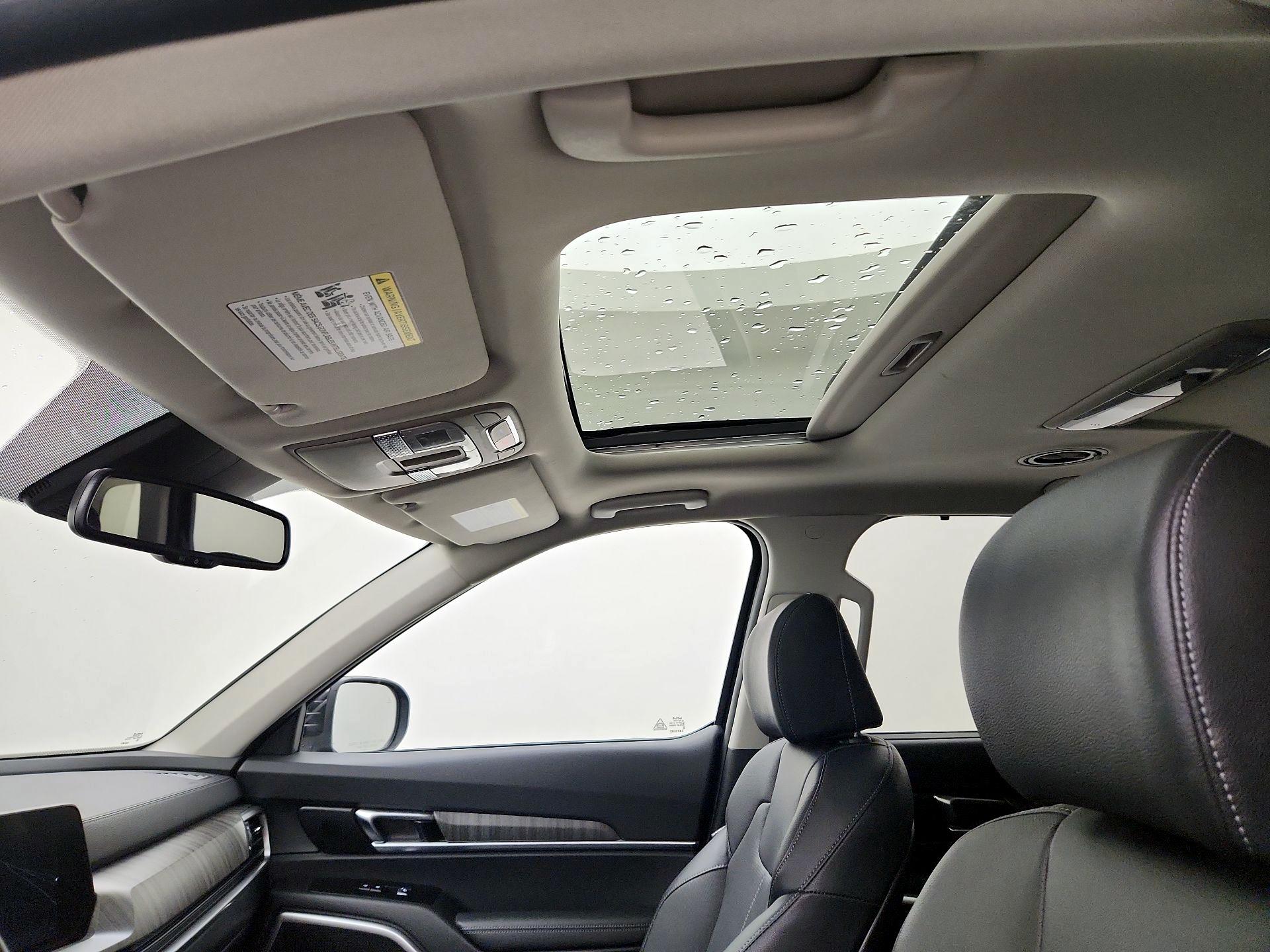 Thumbnail: 2023 Kia Telluride - 20