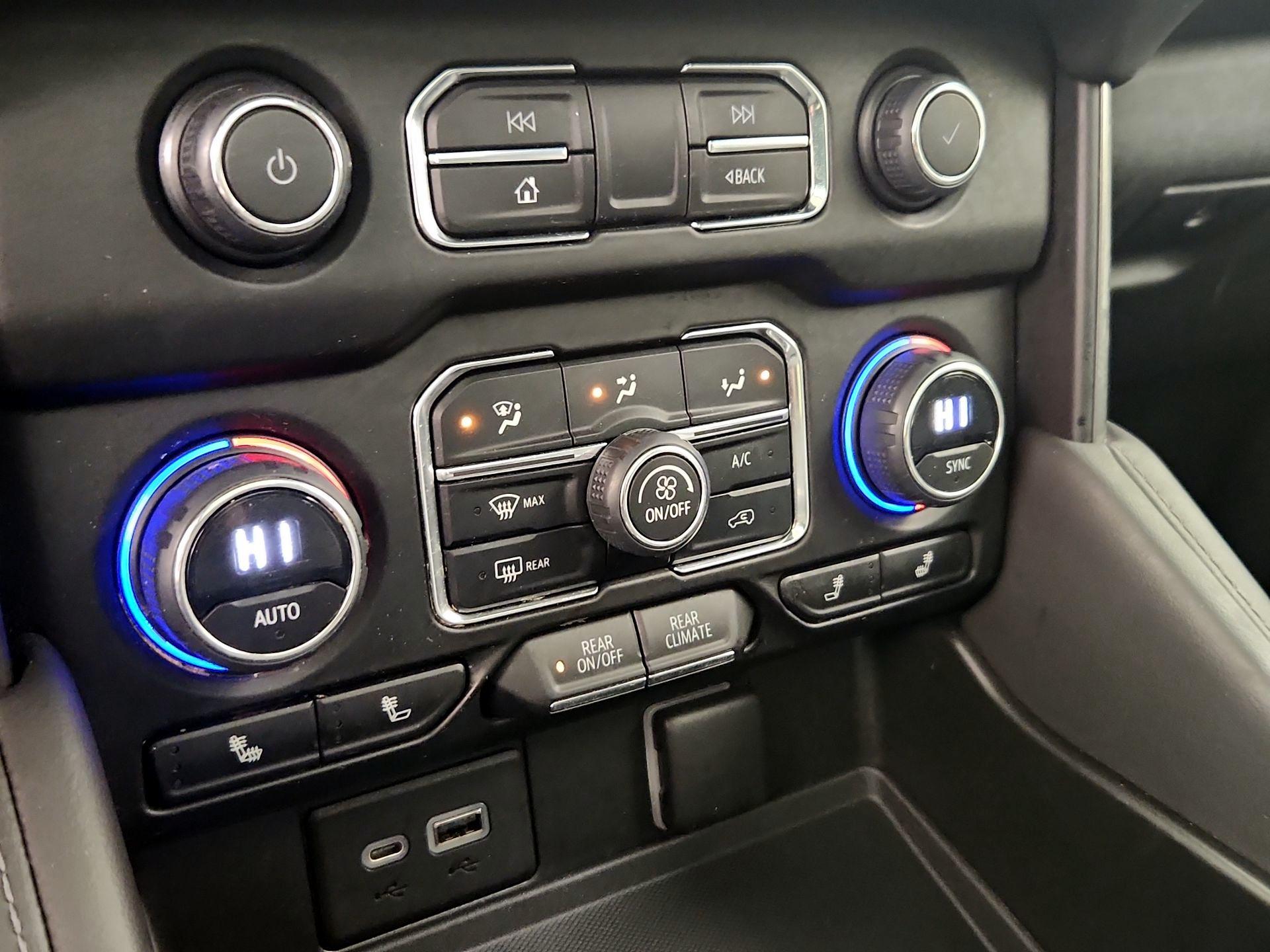 Thumbnail: 2023 Chevrolet Tahoe - 17