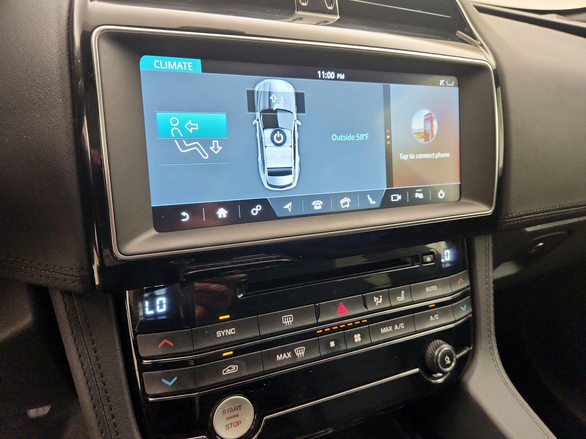 Thumbnail: 2020 Jaguar F-Pace - 17