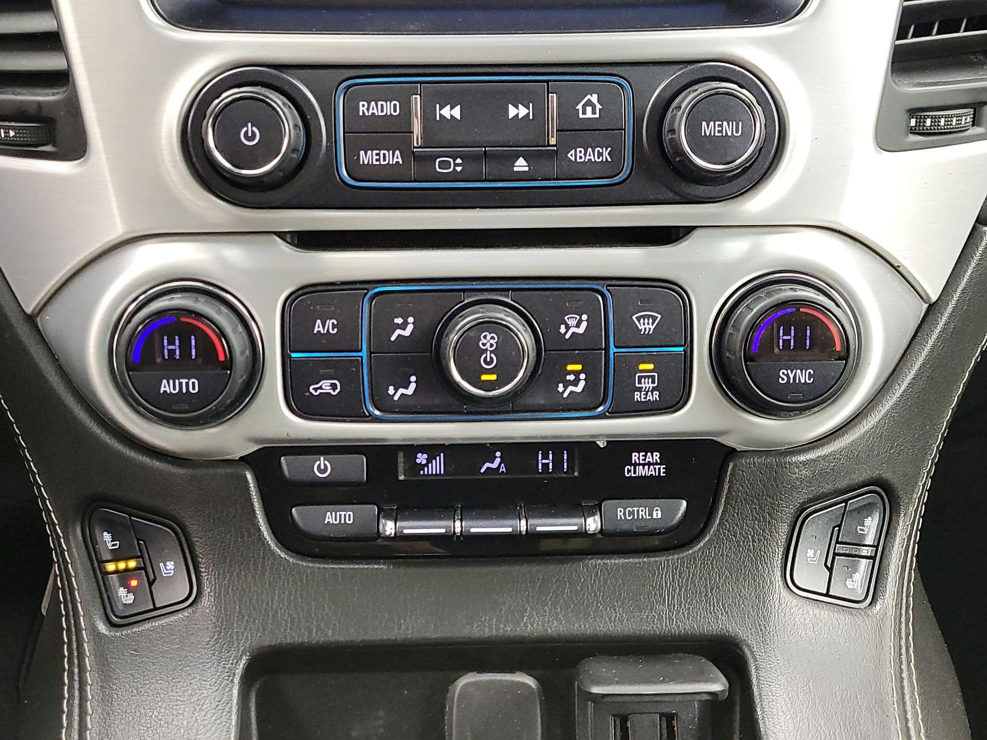 Thumbnail: 2020 GMC Yukon - 17