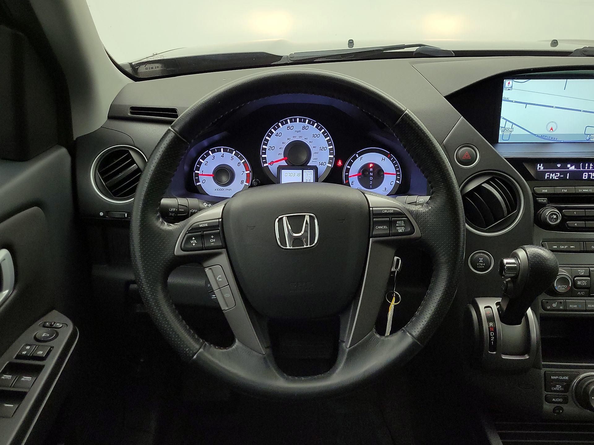 Thumbnail: 2015 Honda Pilot - 10