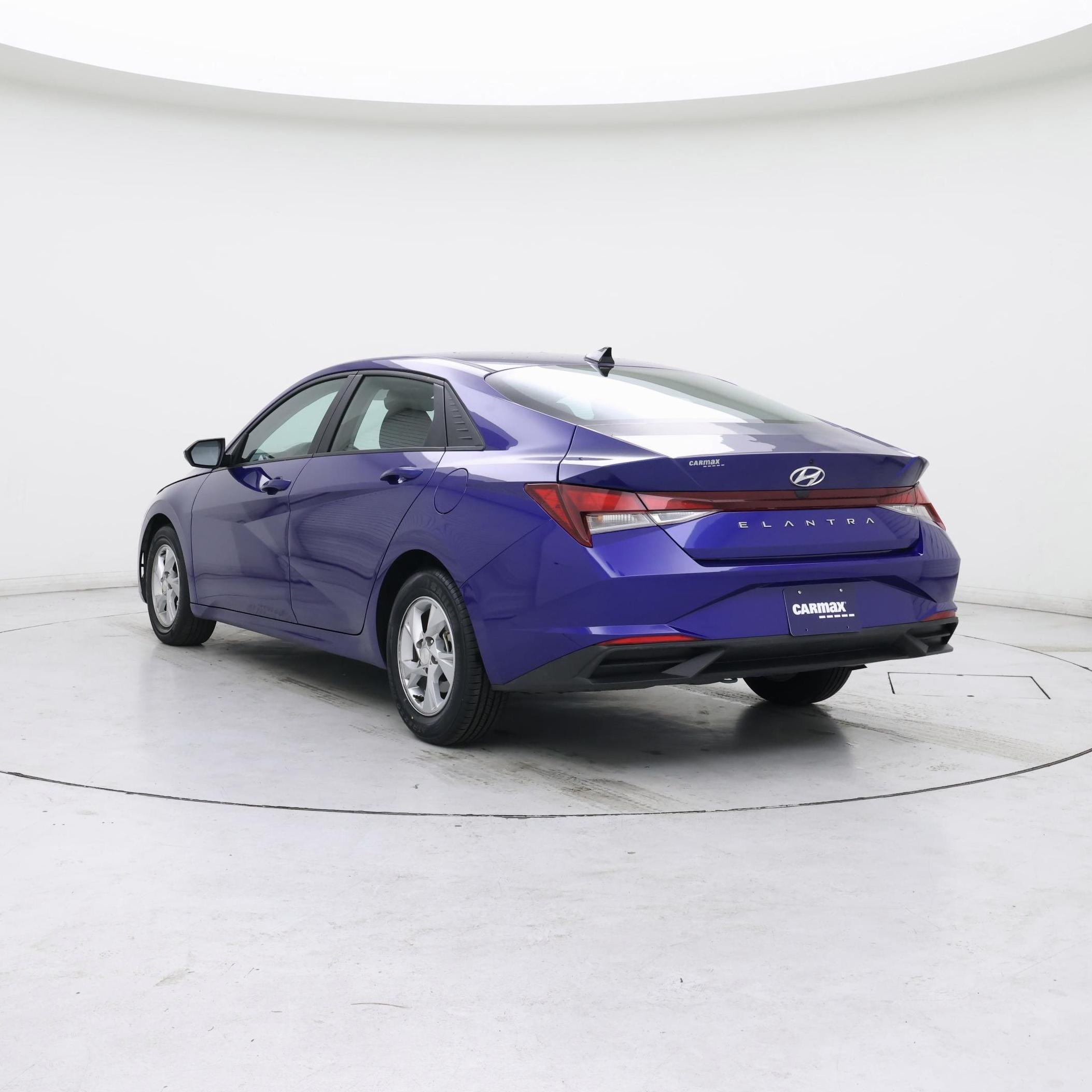 Thumbnail: 2022 Hyundai Elantra - 2