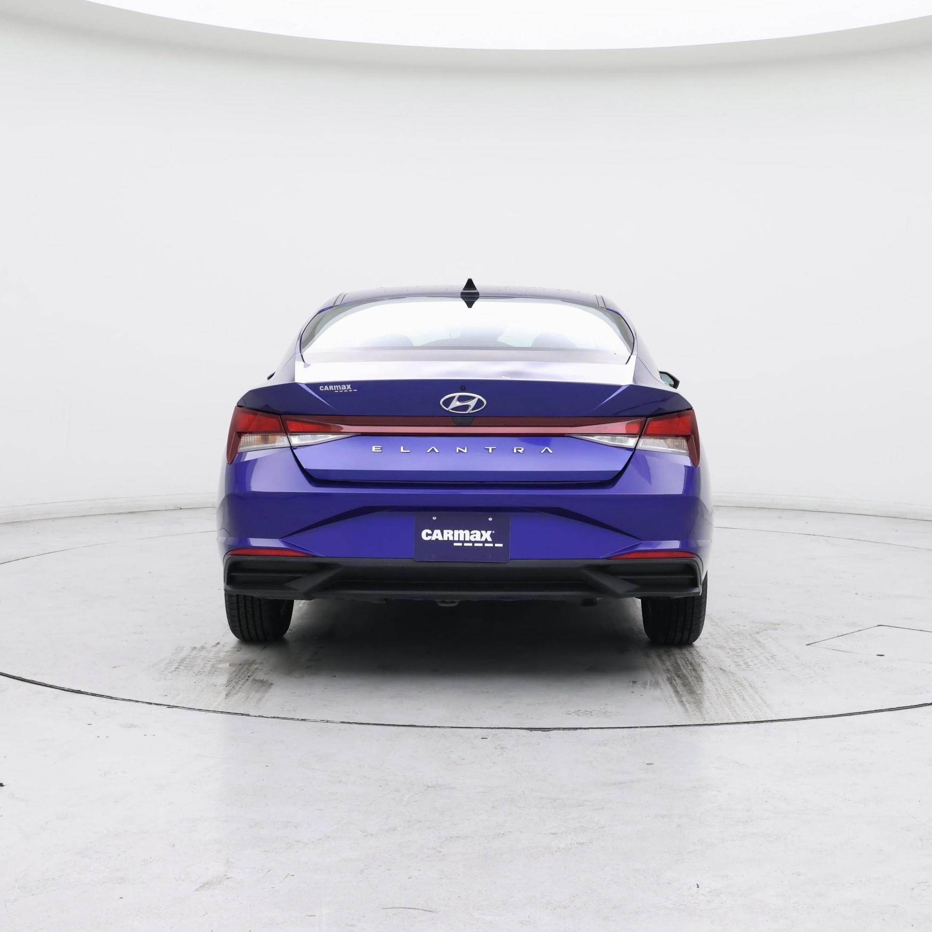 Thumbnail: 2022 Hyundai Elantra - 6