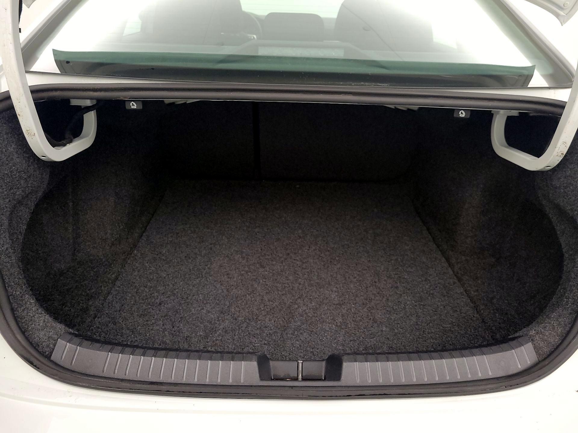 Thumbnail: 2020 Volkswagen Jetta - 20