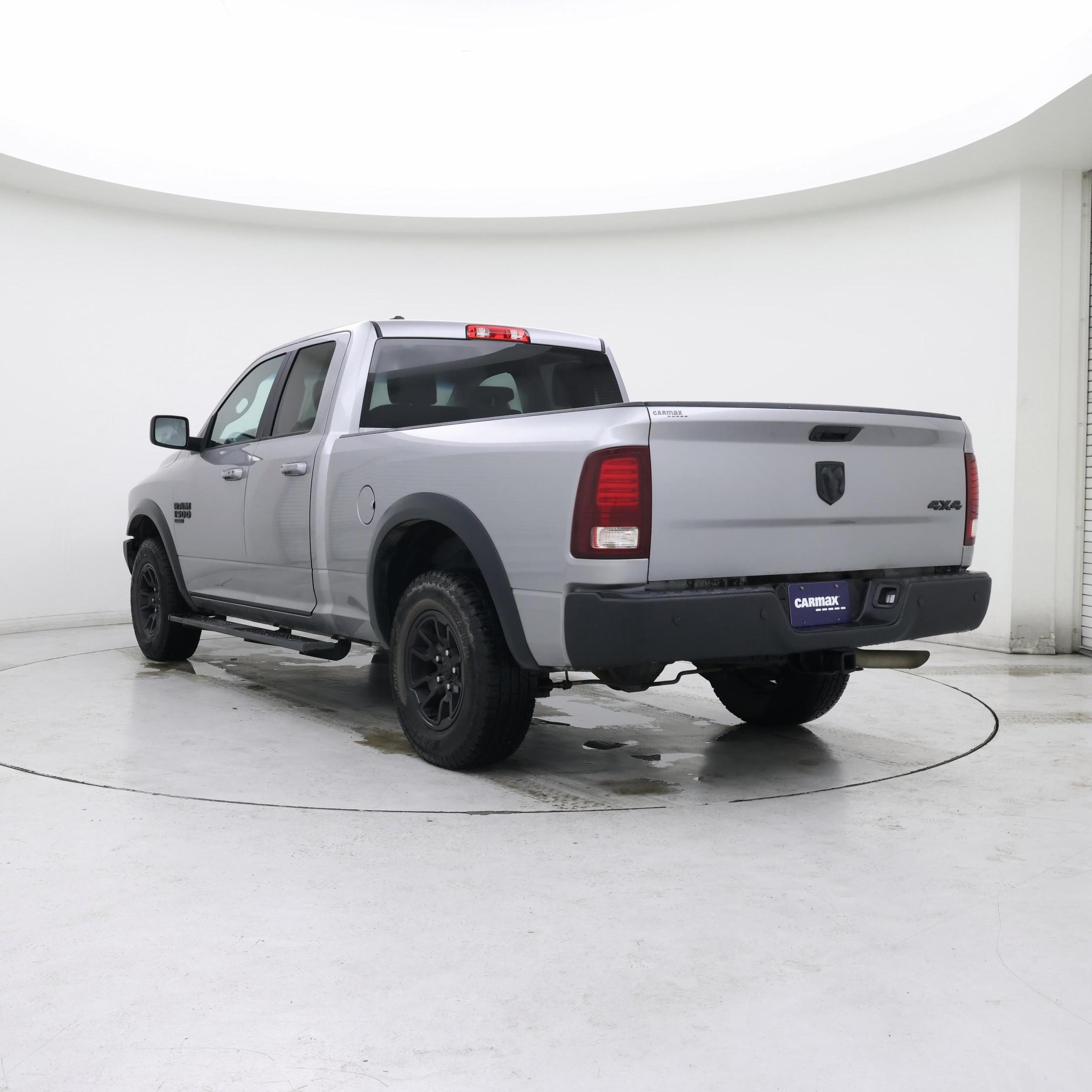 Thumbnail: 2022 RAM 1500 Classic - 2