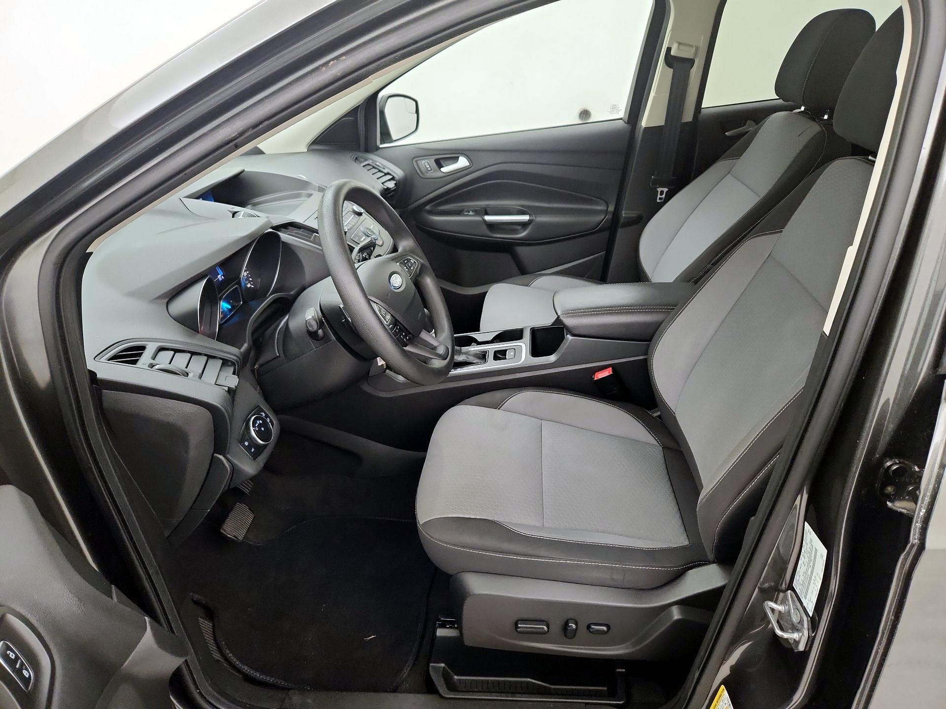 Thumbnail: 2017 Ford Escape - 11