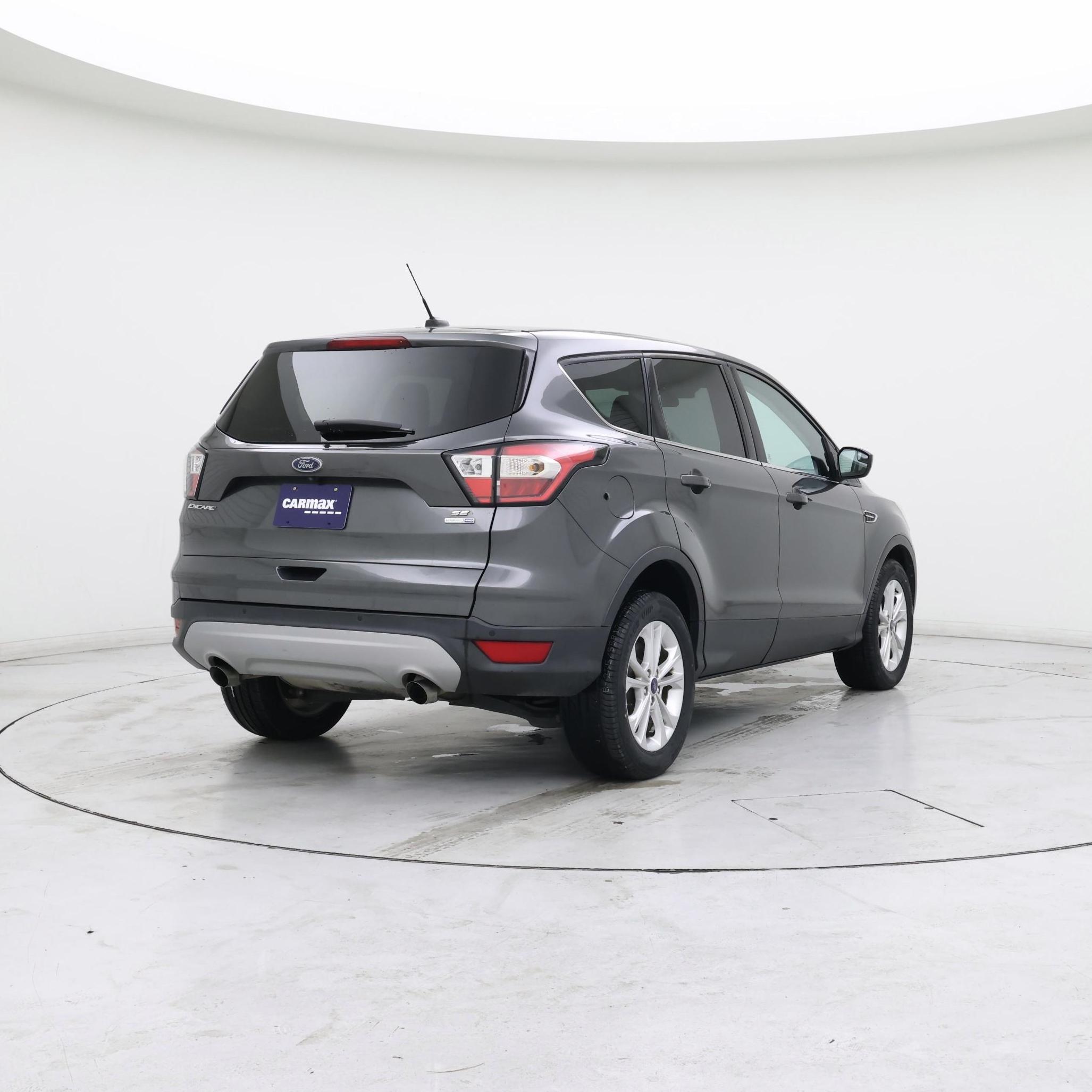 Thumbnail: 2017 Ford Escape - 8