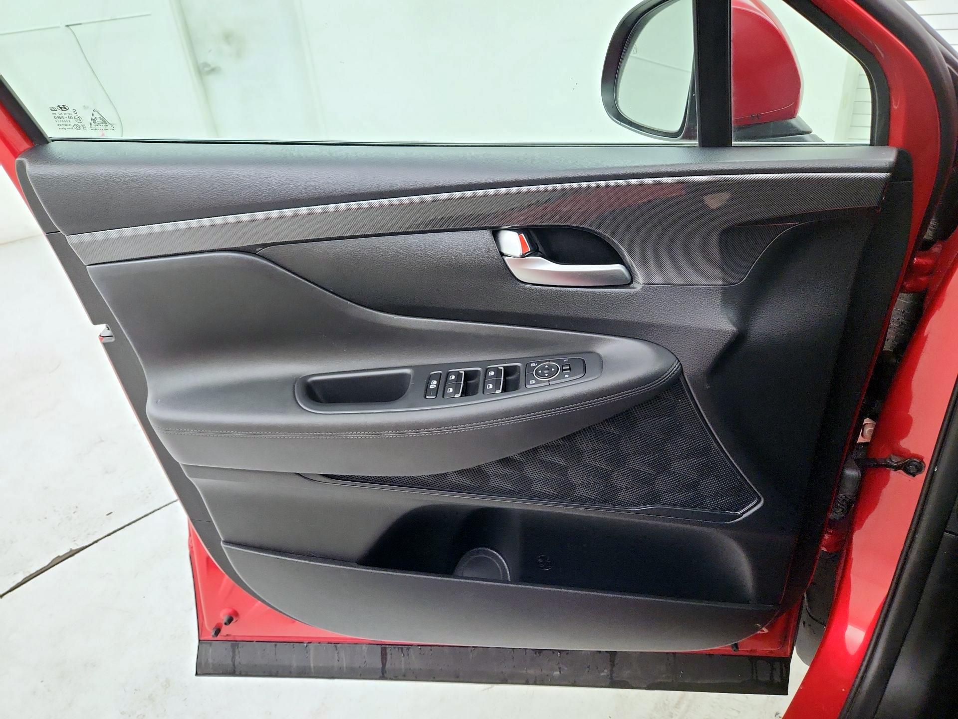 Thumbnail: 2023 Hyundai Santa Fe - 12