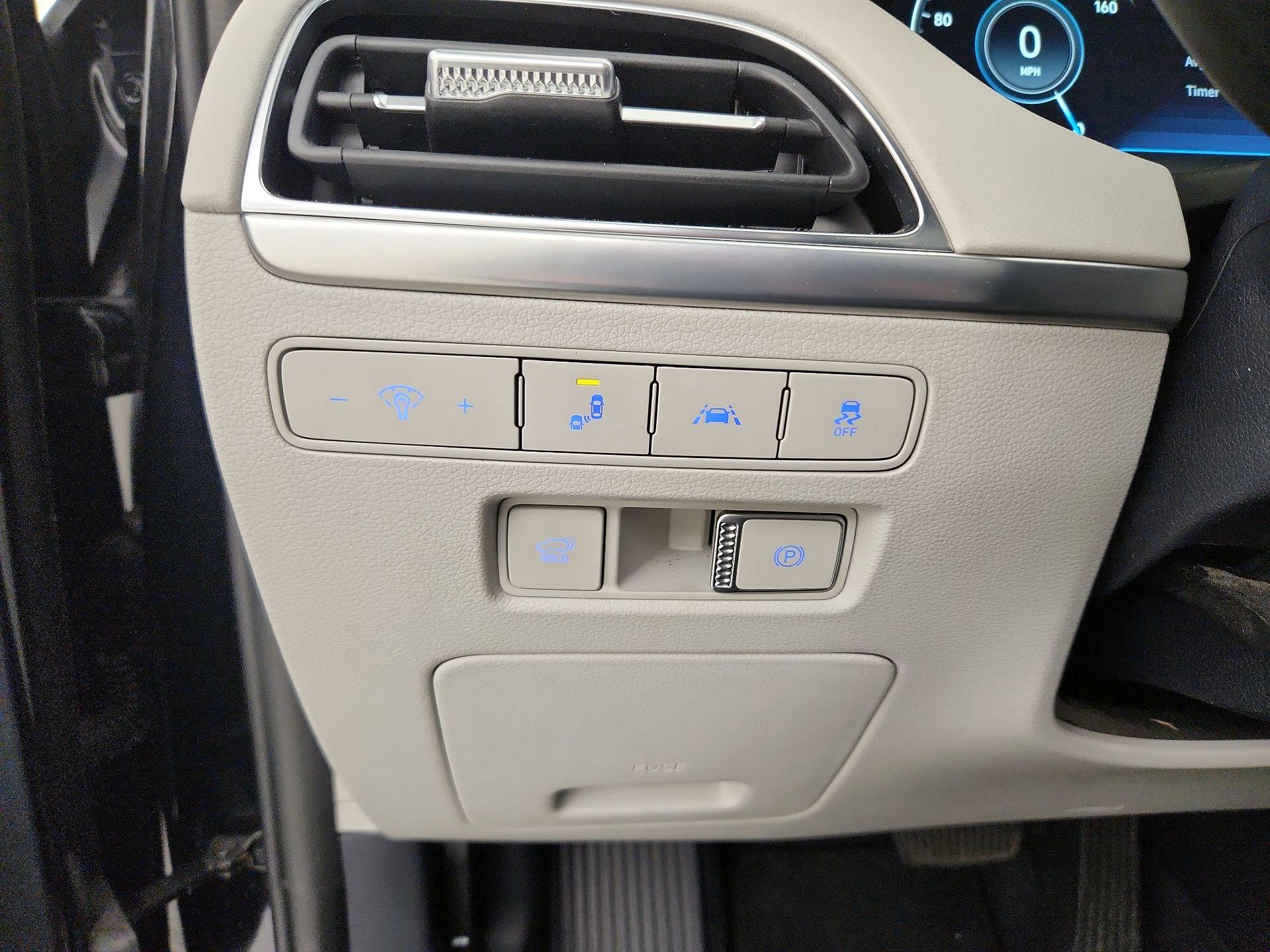 Thumbnail: 2022 Hyundai Palisade - 13