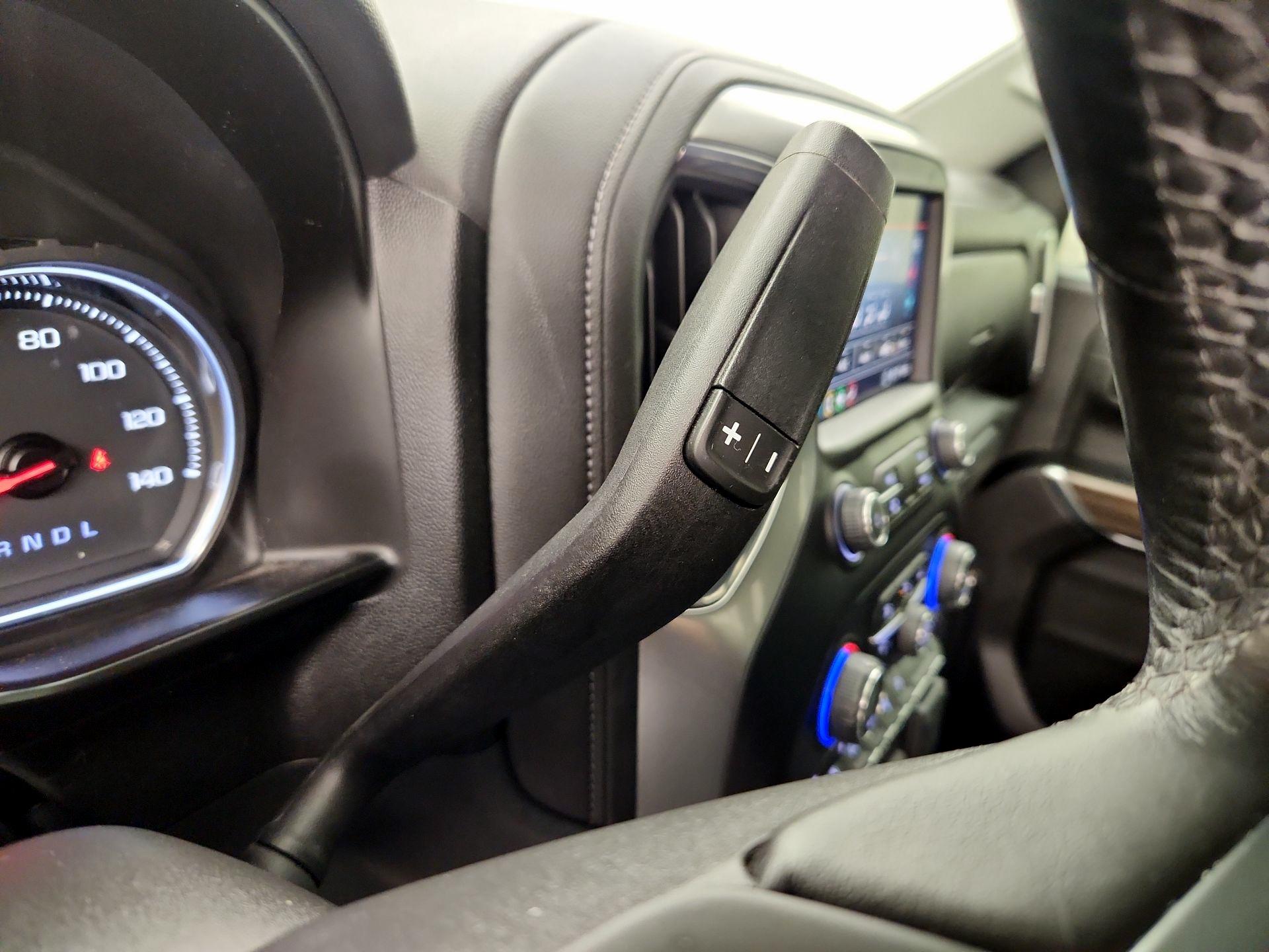 Thumbnail: 2020 Chevrolet Silverado 1500 - 17