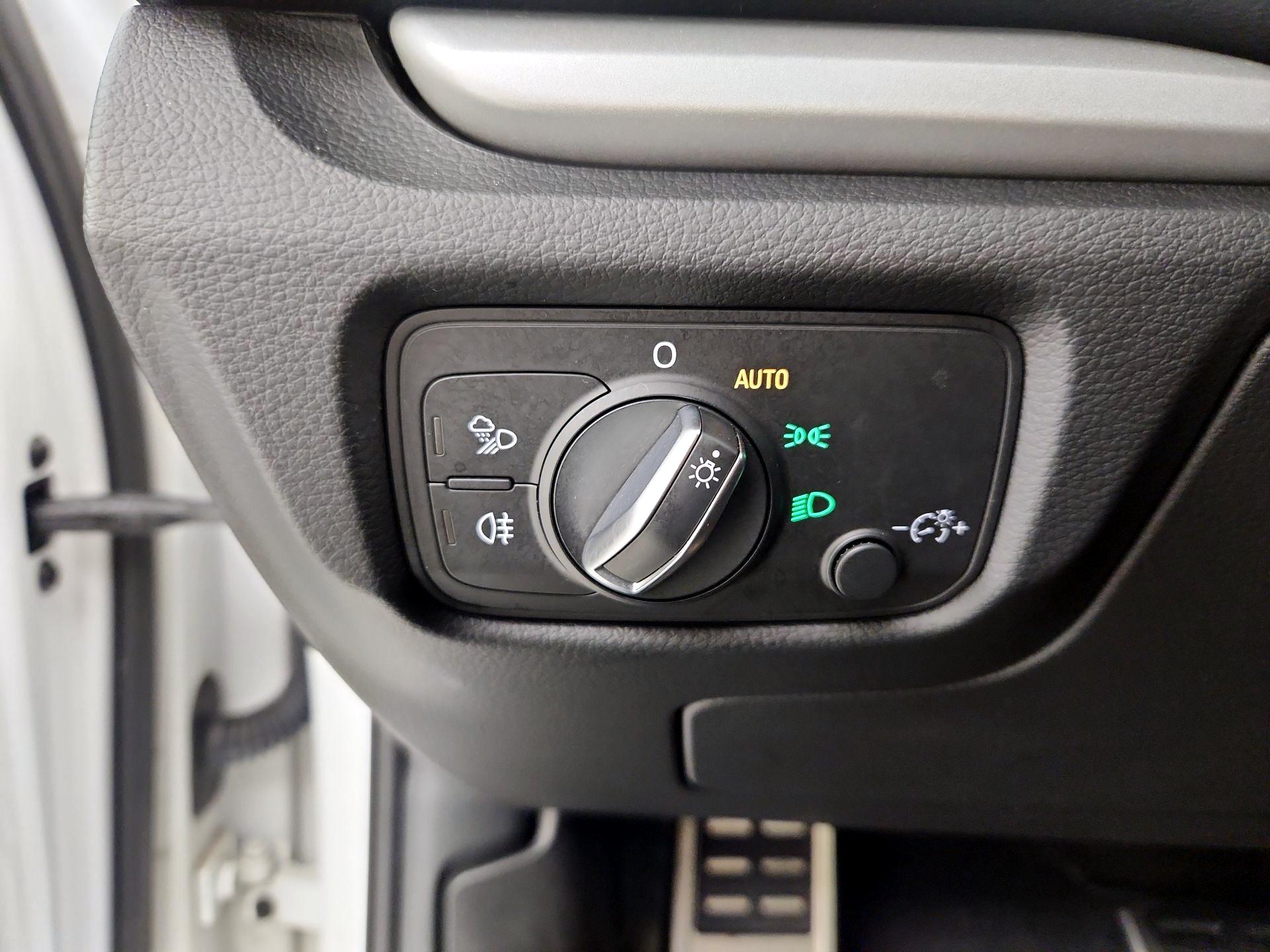 Thumbnail: 2017 Audi A3 - 13