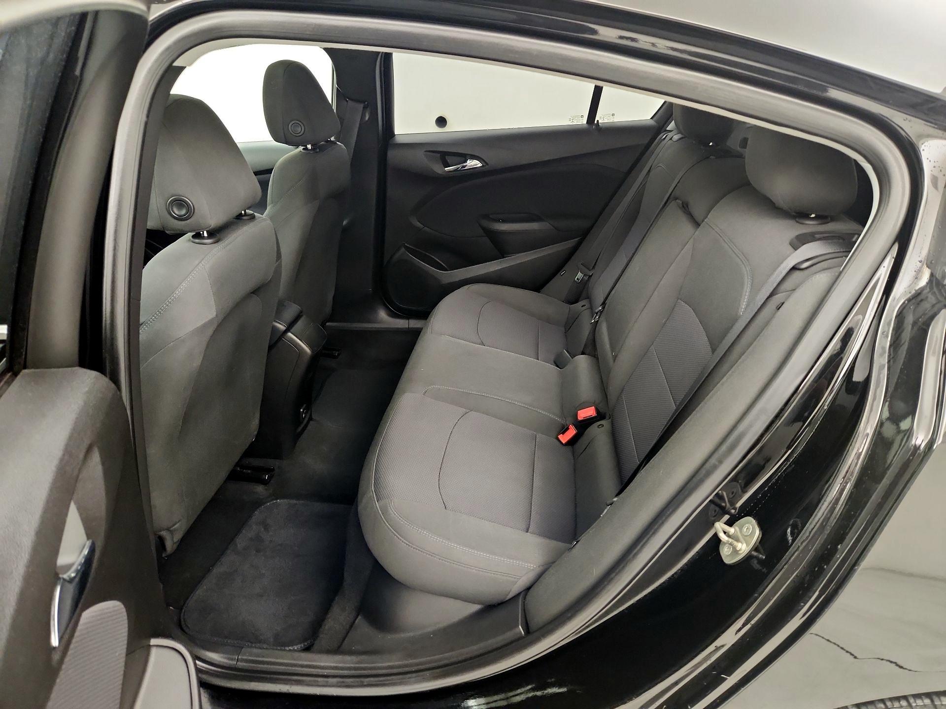 Thumbnail: 2019 Chevrolet Cruze - 20