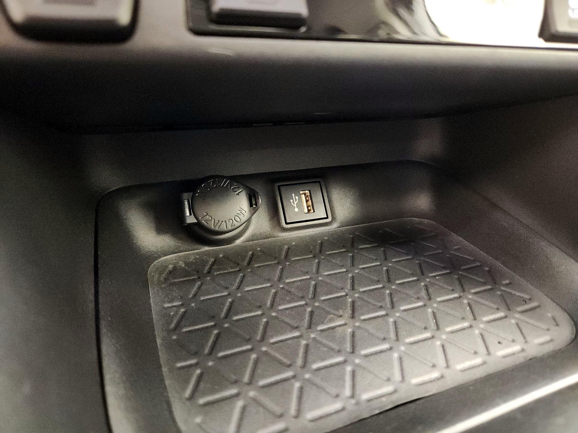 Thumbnail: 2023 Toyota RAV4 - 18