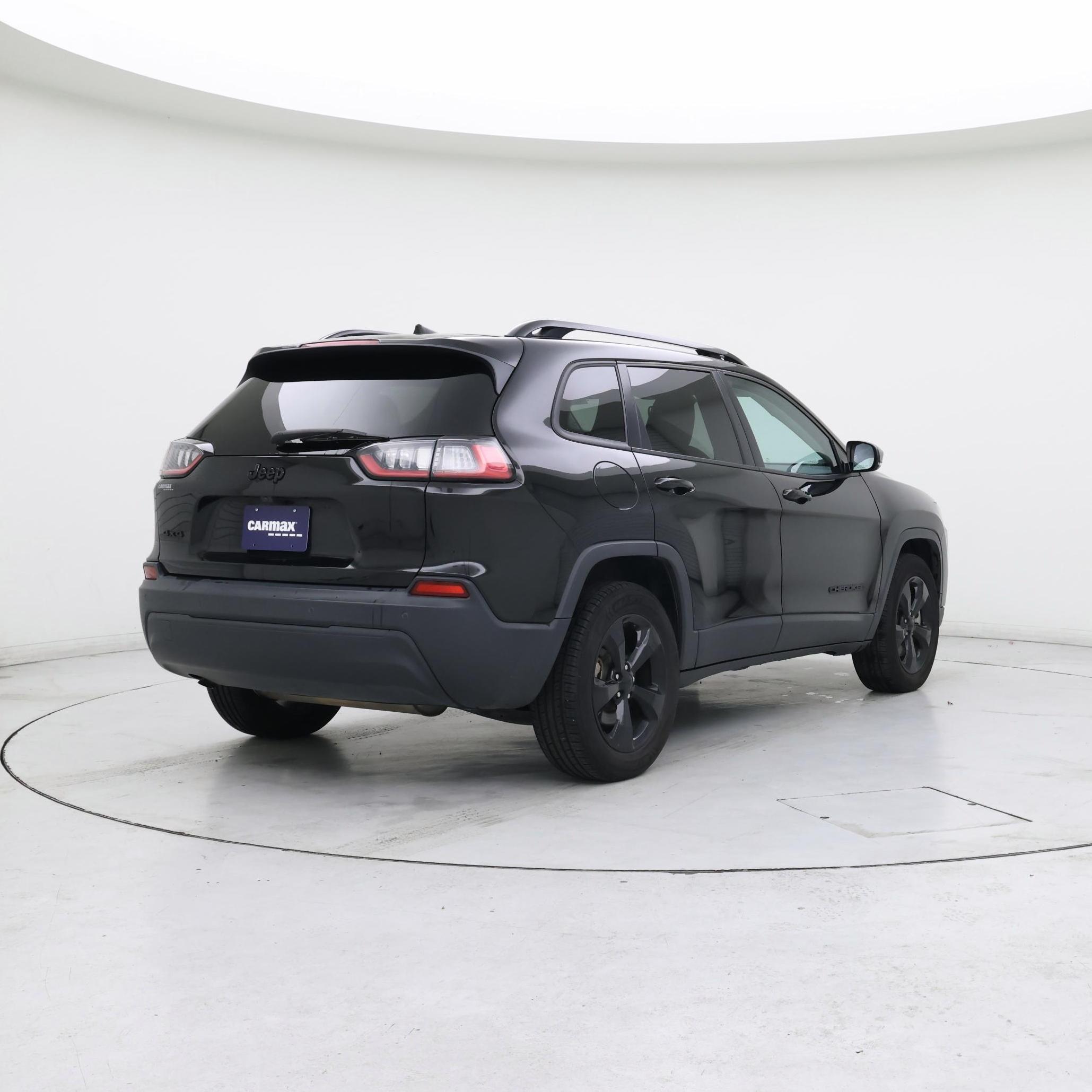Thumbnail: 2019 Jeep Cherokee - 8