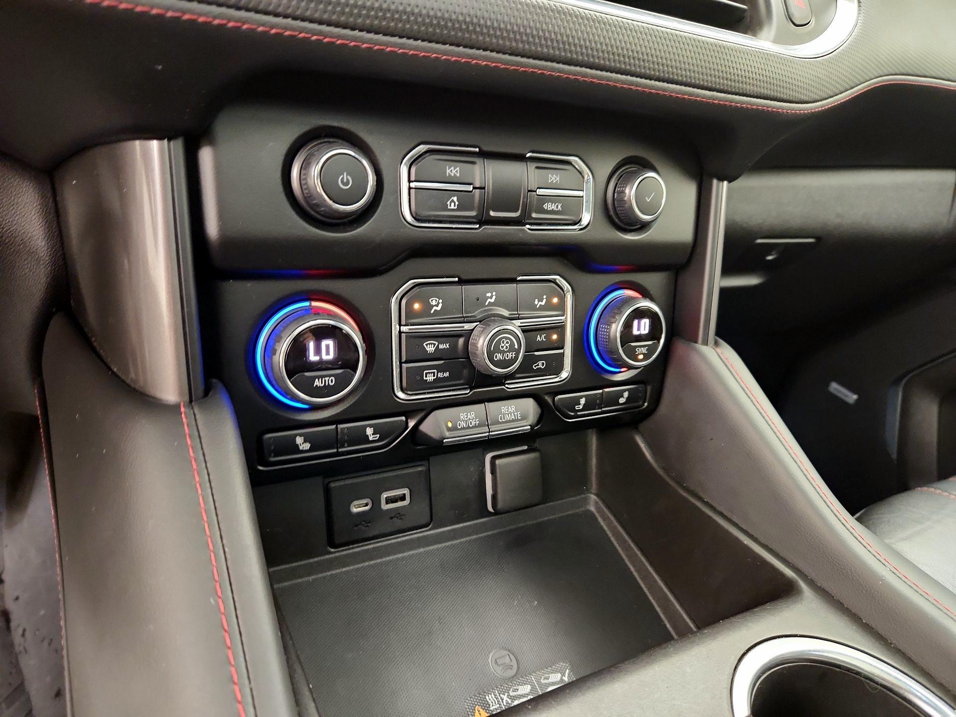 Thumbnail: 2021 Chevrolet Tahoe - 16