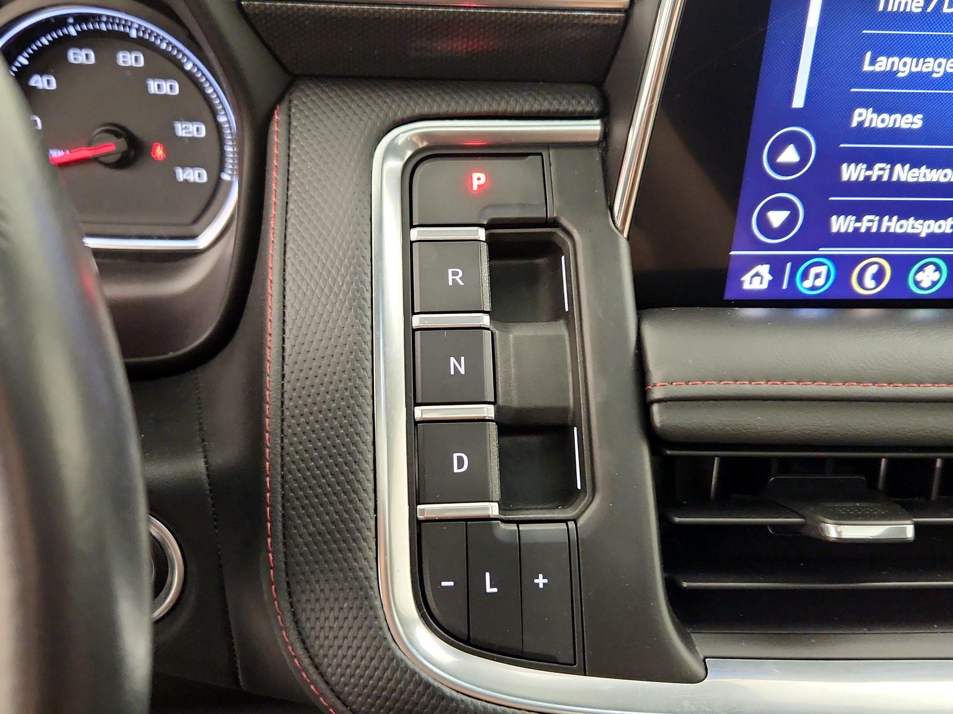 Thumbnail: 2021 Chevrolet Tahoe - 17