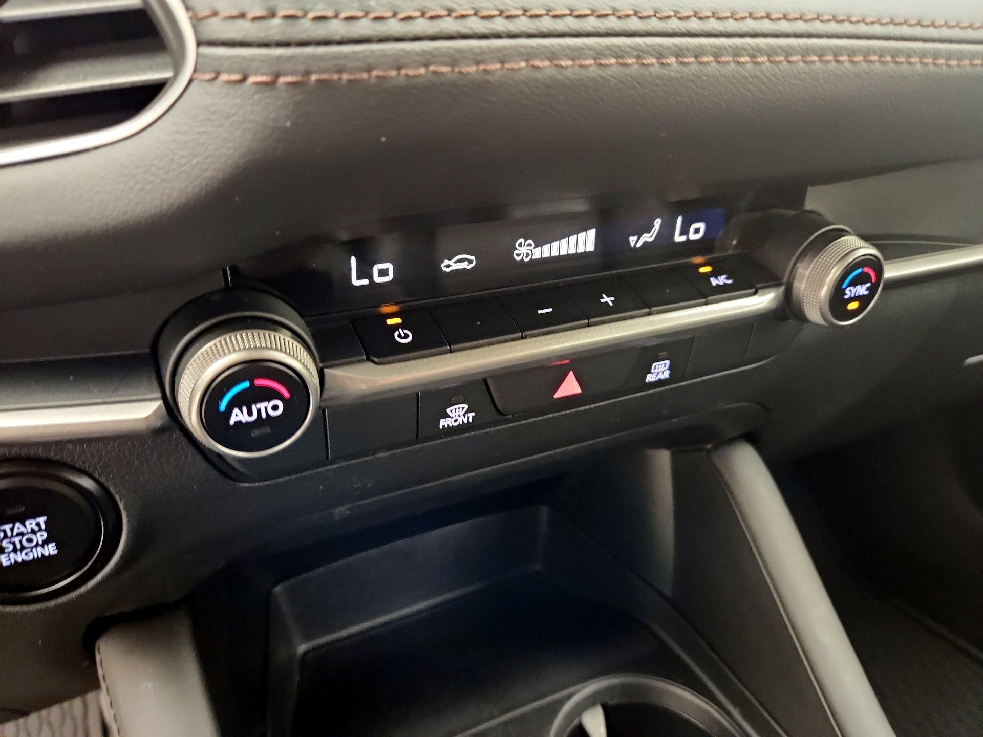 Thumbnail: 2023 Mazda Mazda3 - 16