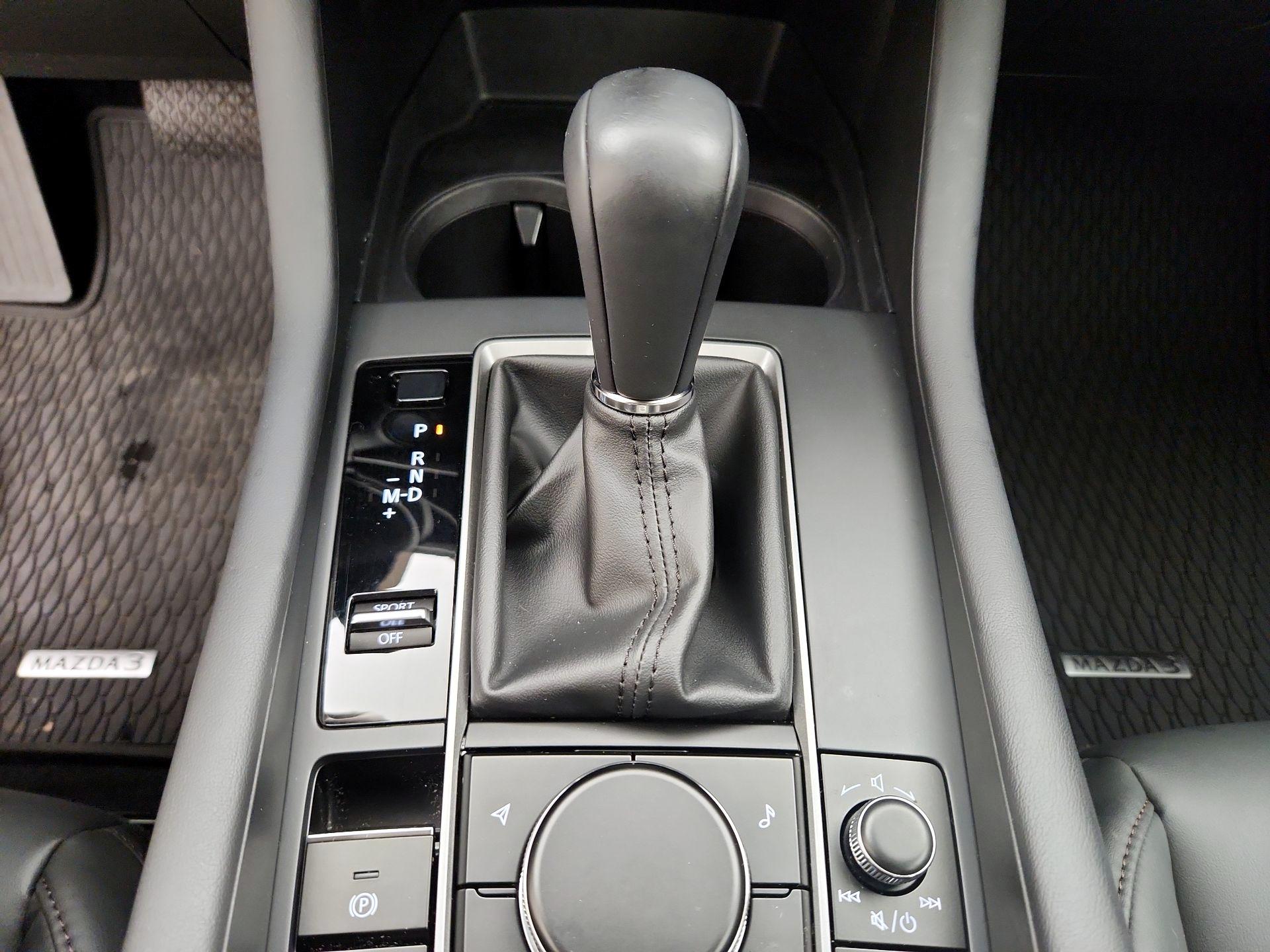 Thumbnail: 2023 Mazda Mazda3 - 17