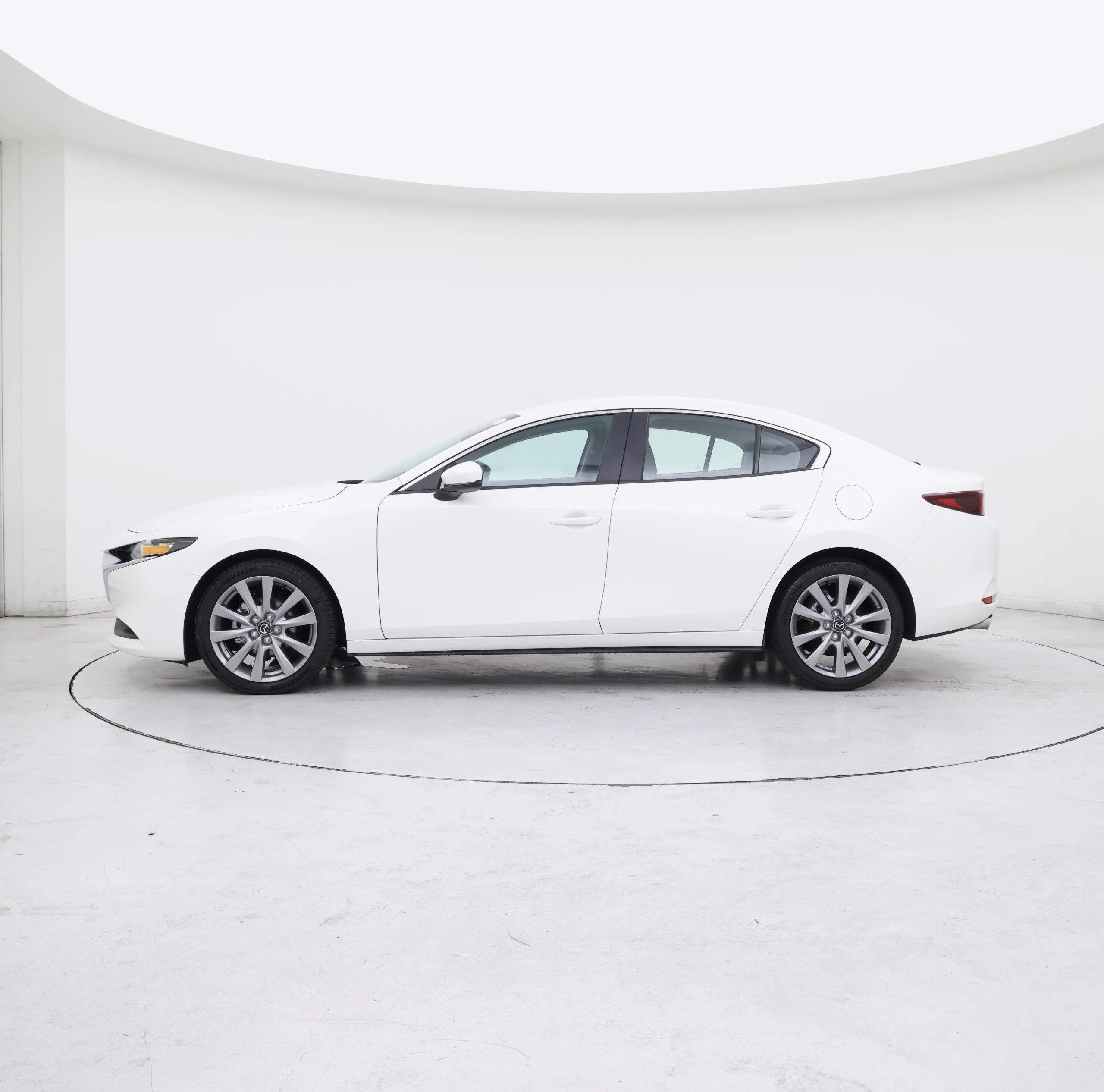 Thumbnail: 2023 Mazda Mazda3 - 3