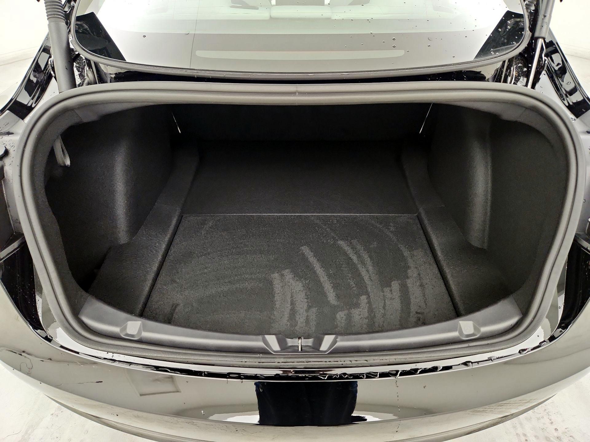 Thumbnail: 2023 Tesla Model 3 - 20