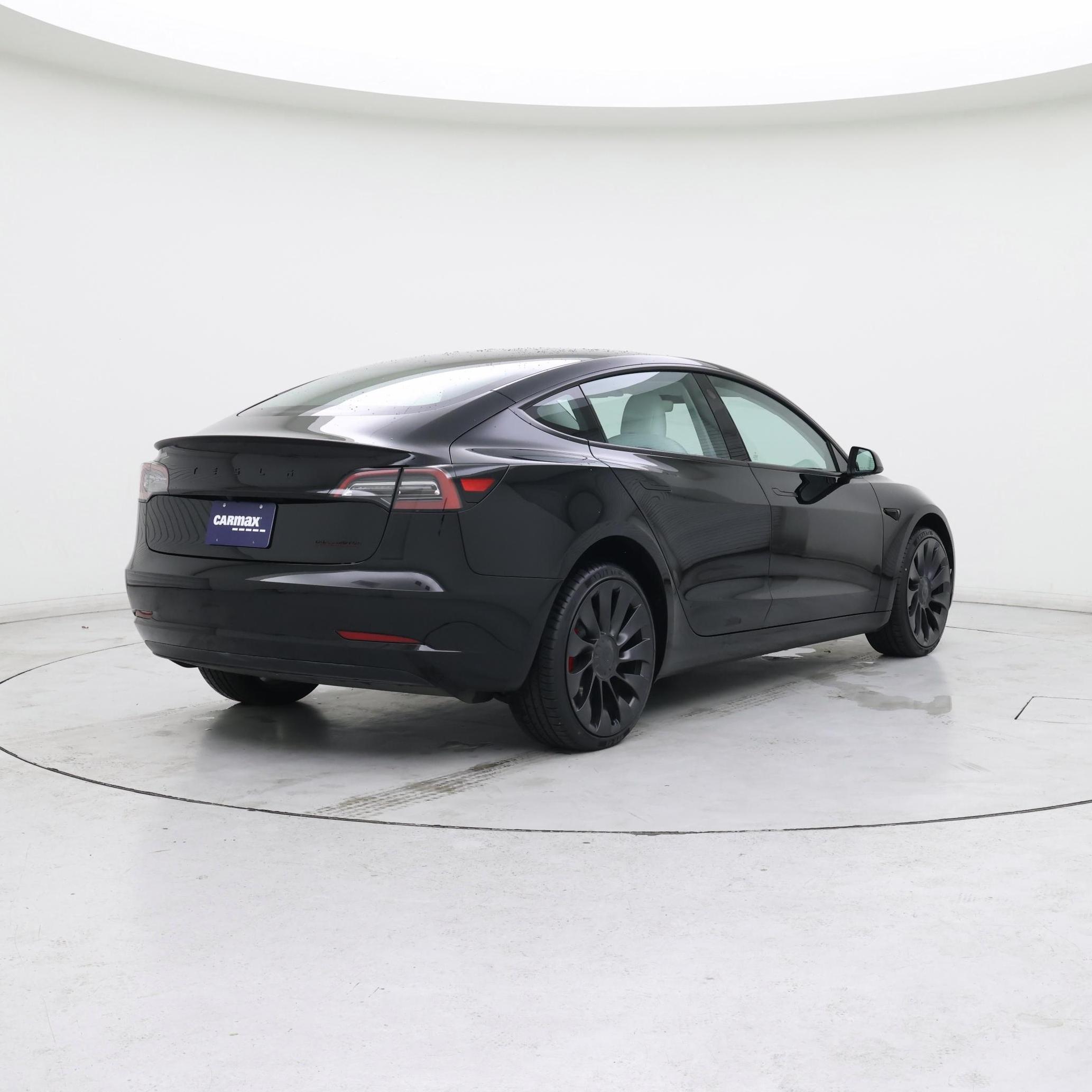 Thumbnail: 2023 Tesla Model 3 - 8