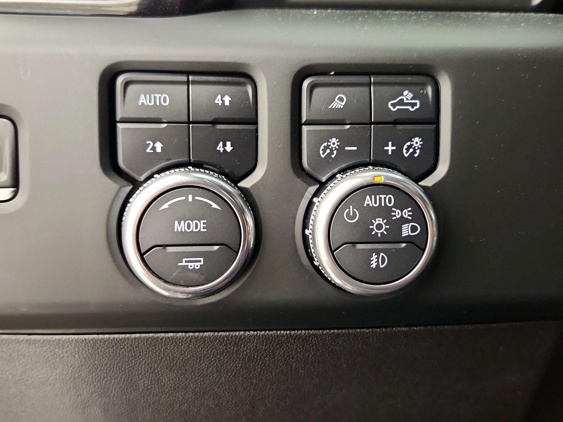 Thumbnail: 2024 GMC Sierra 2500 - 13