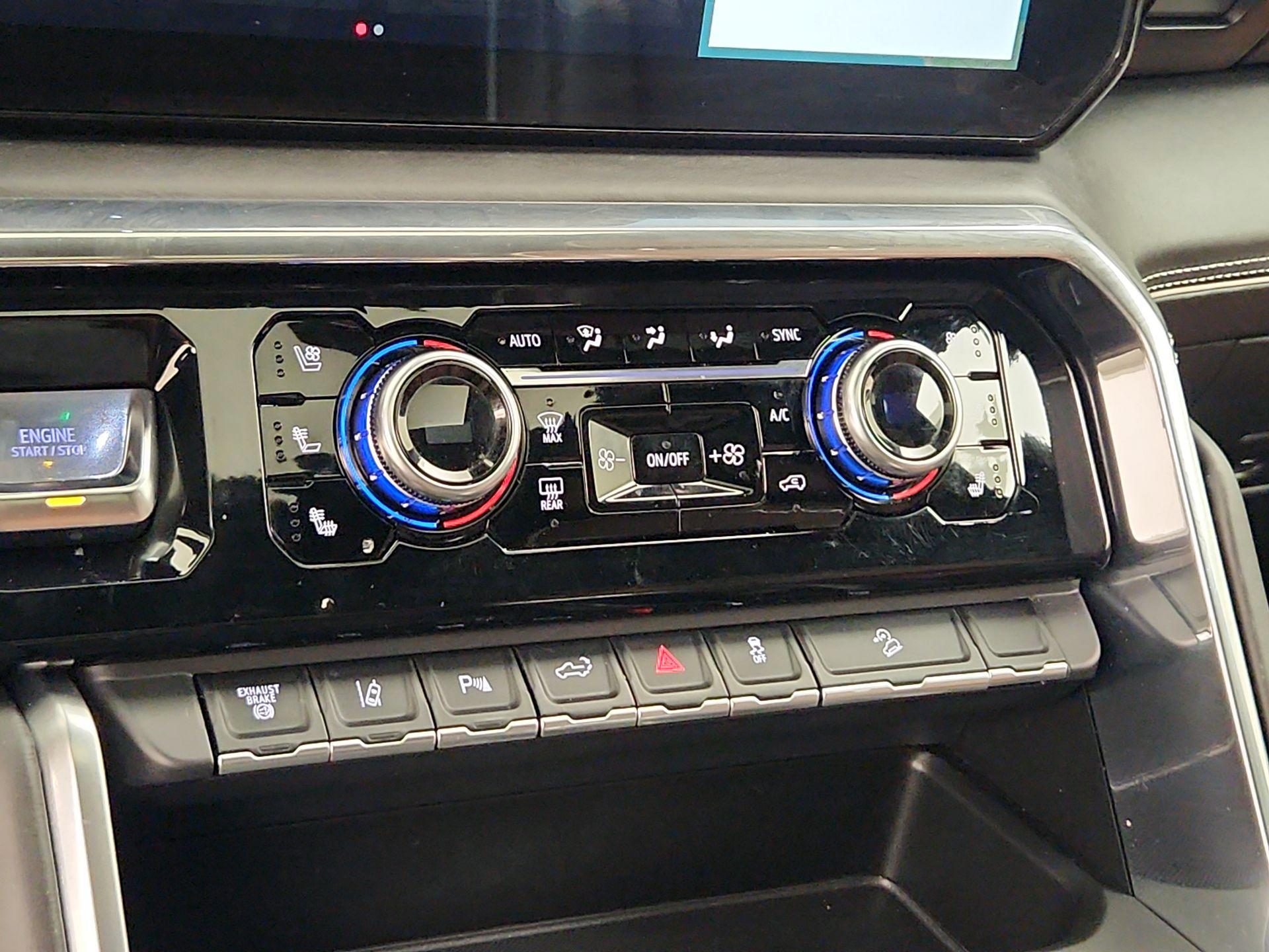 Thumbnail: 2024 GMC Sierra 2500 - 16