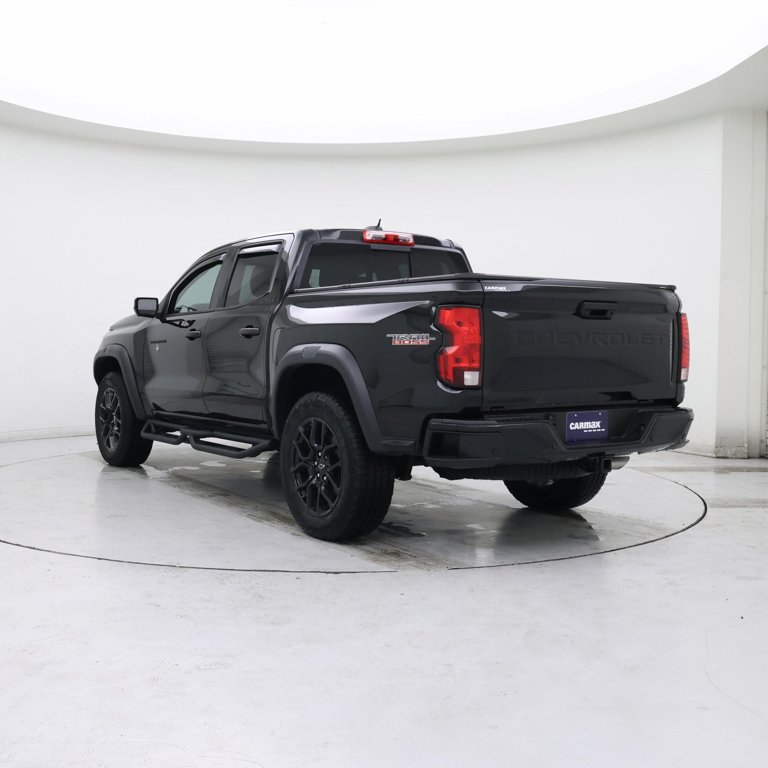 Thumbnail: 2024 Chevrolet Colorado - 2