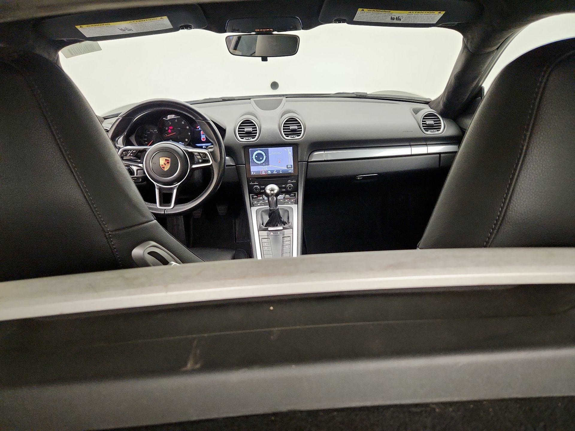 Thumbnail: 2017 Porsche 718 Cayman - 9