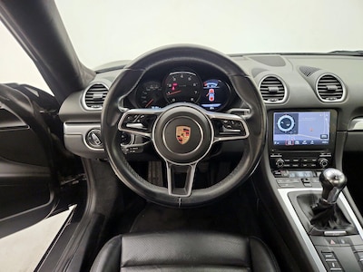 Steering Wheel & Instrument Cluster (On)