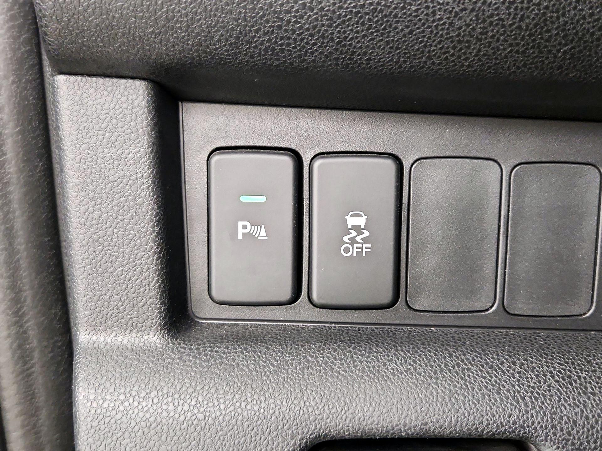 Thumbnail: 2015 Honda Pilot - 13