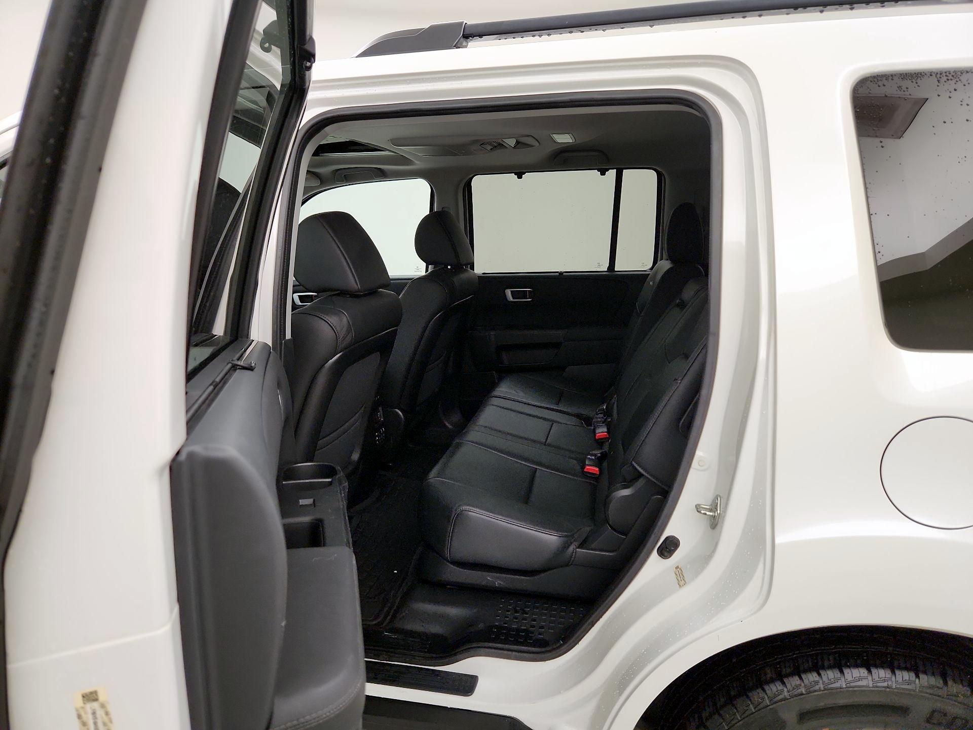 Thumbnail: 2015 Honda Pilot - 20