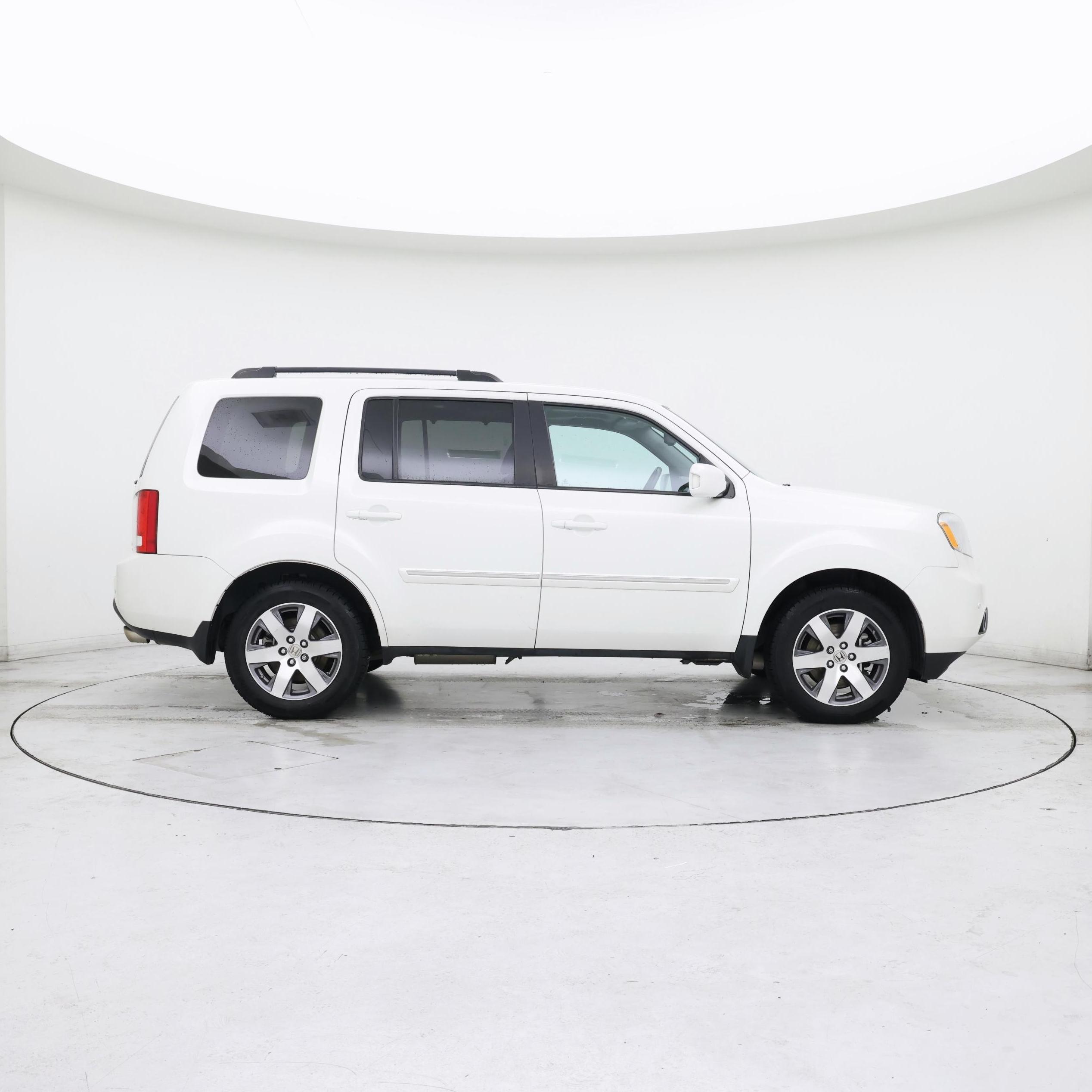 Thumbnail: 2015 Honda Pilot - 7