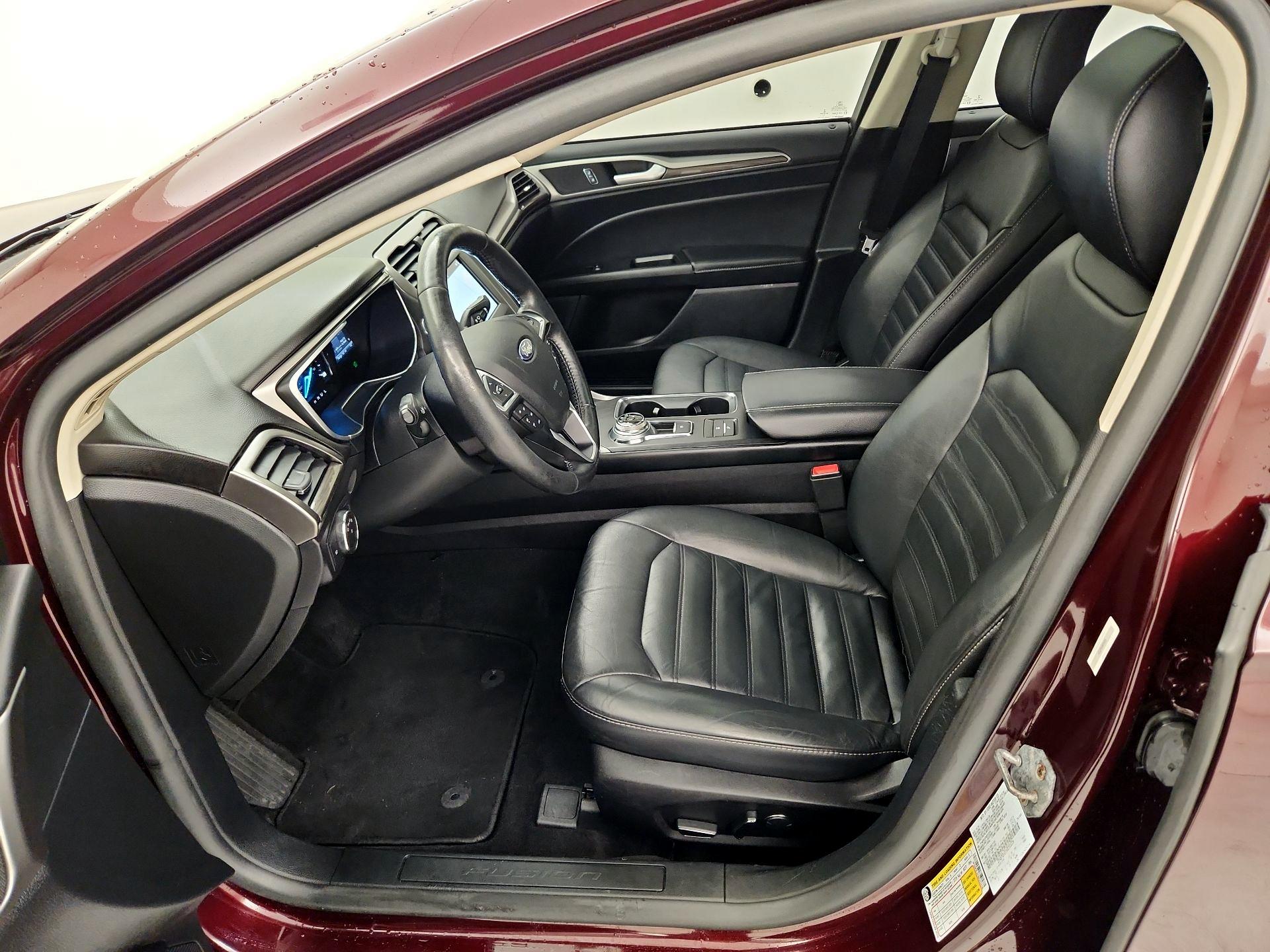 Thumbnail: 2017 Ford Fusion - 11