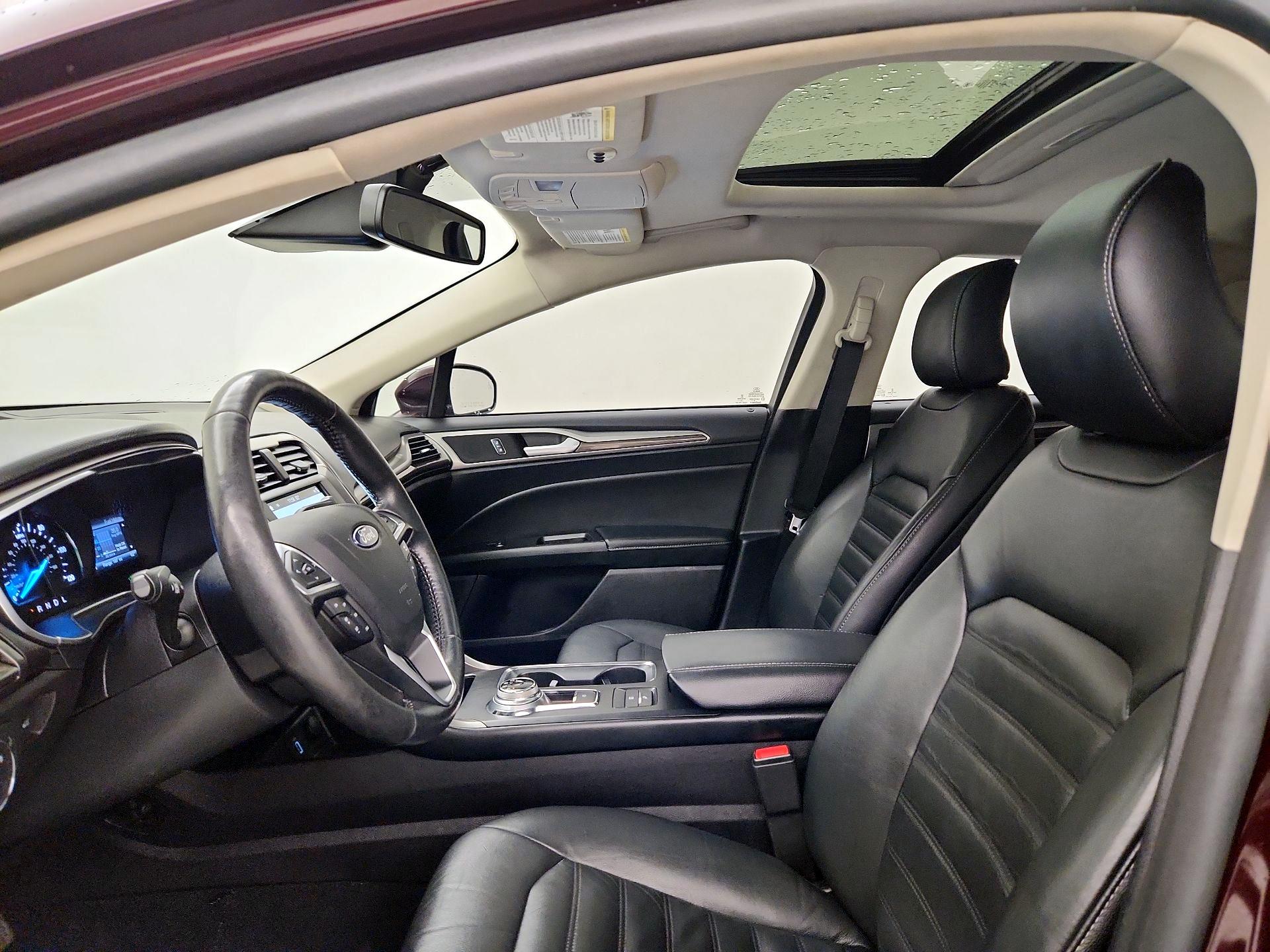 Thumbnail: 2017 Ford Fusion - 20