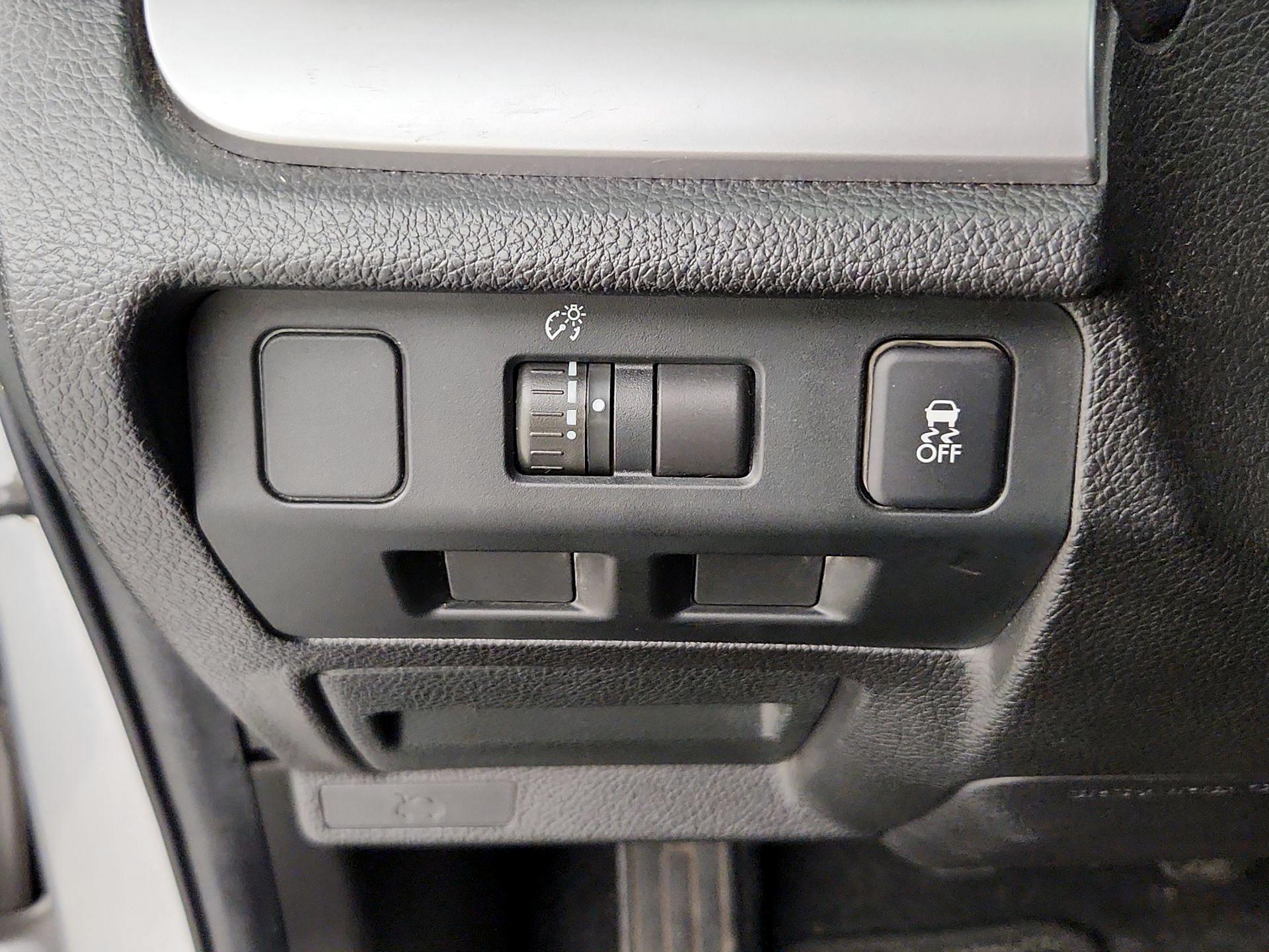 Thumbnail: 2014 Subaru Forester - 13