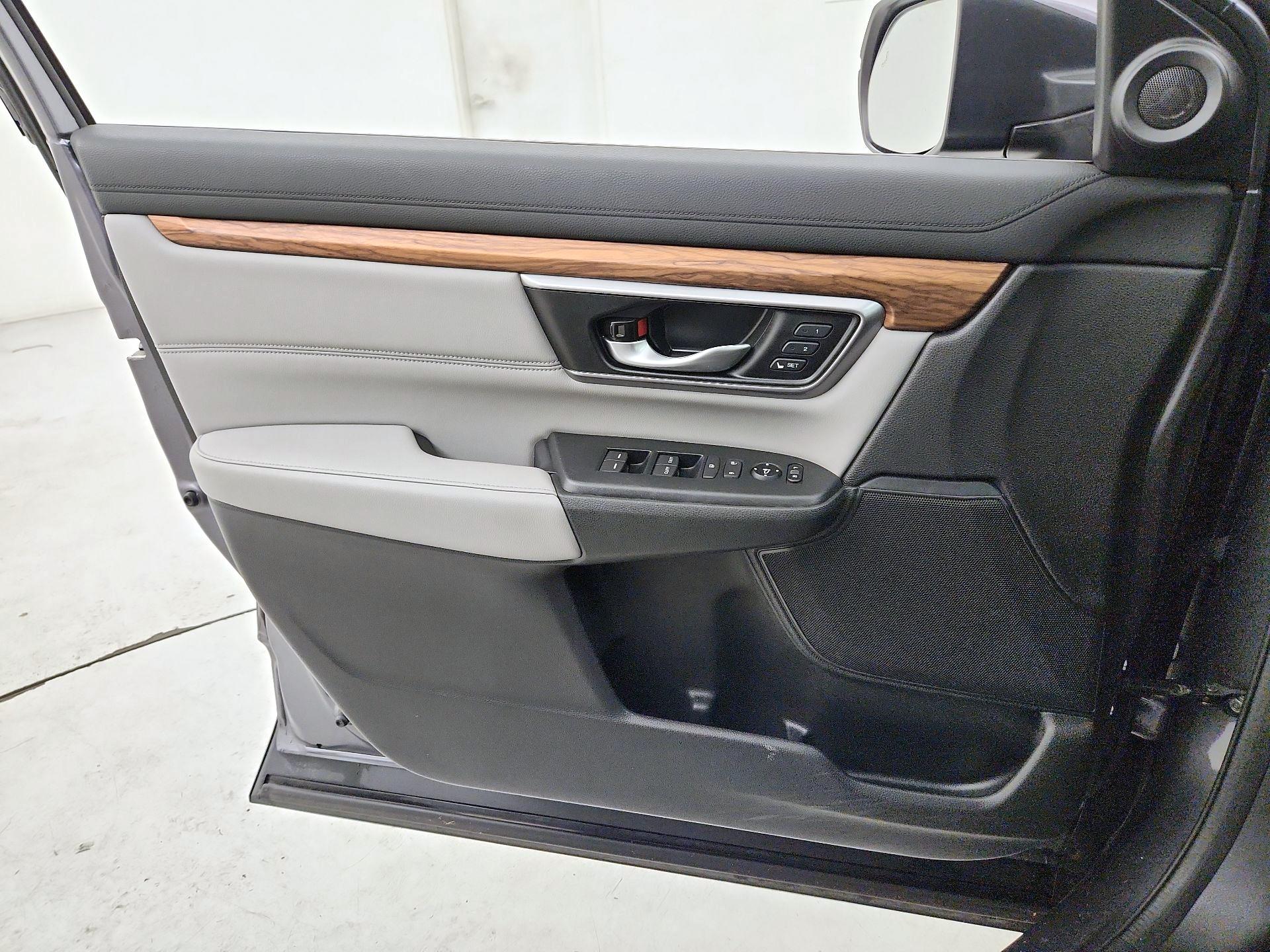 Thumbnail: 2018 Honda CR-V - 12