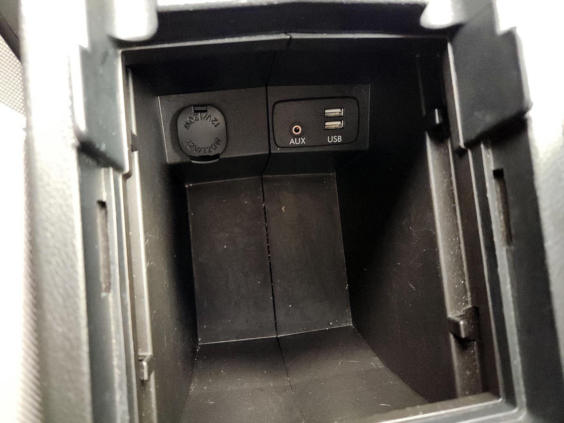 Thumbnail: 2017 Subaru Forester - 18