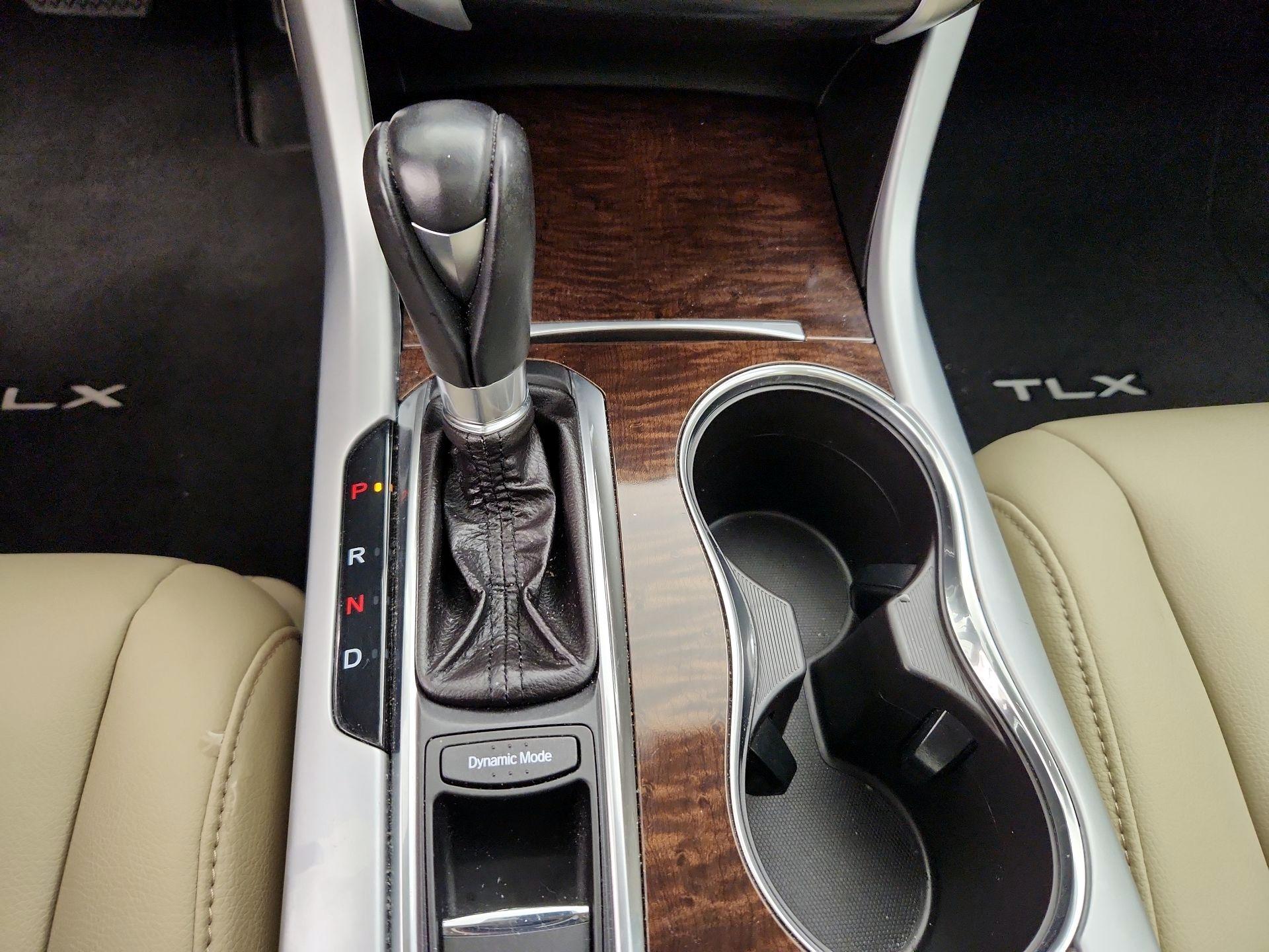 Thumbnail: 2018 Acura TLX - 17