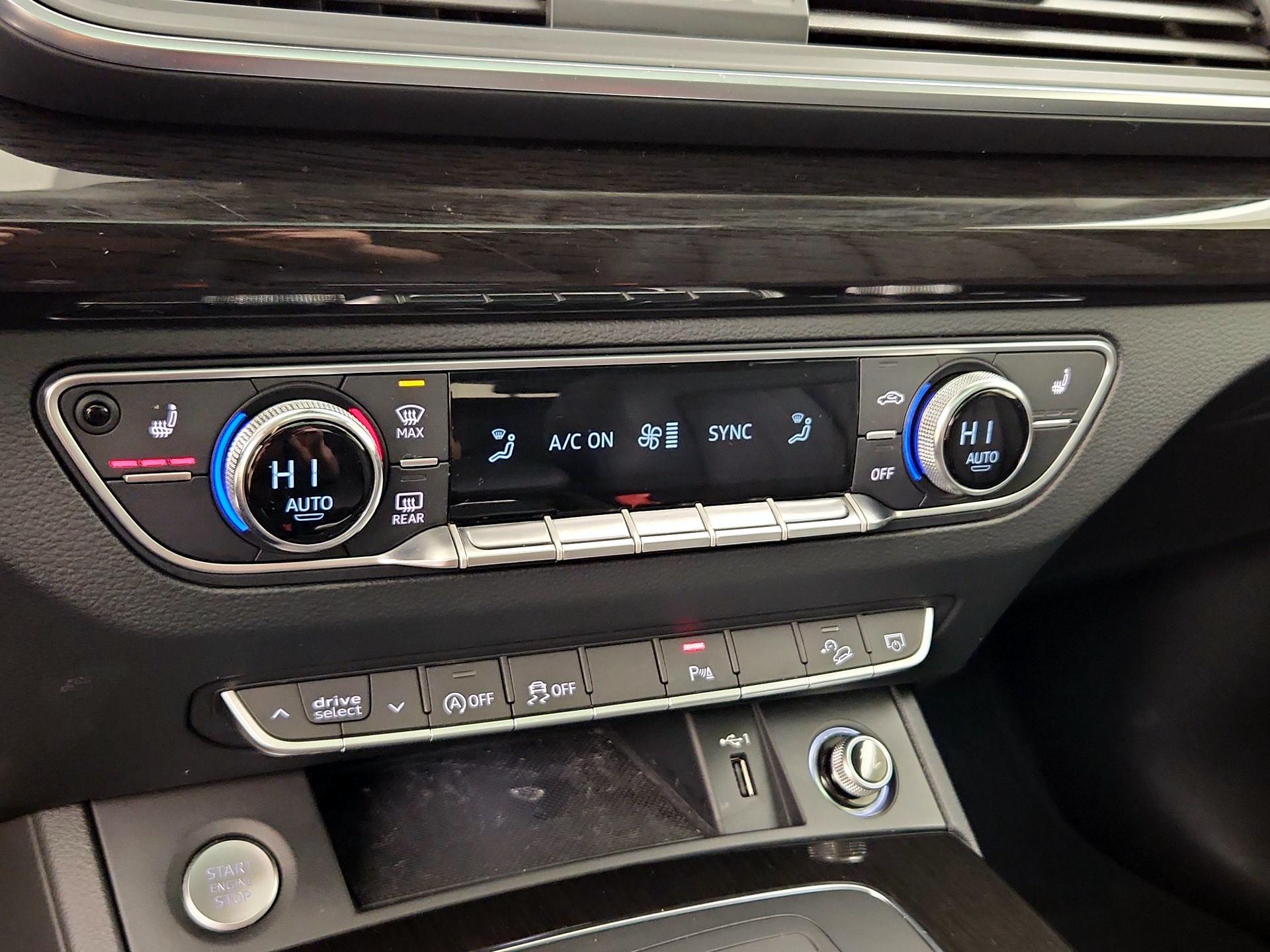 Thumbnail: 2020 Audi Q5 - 16