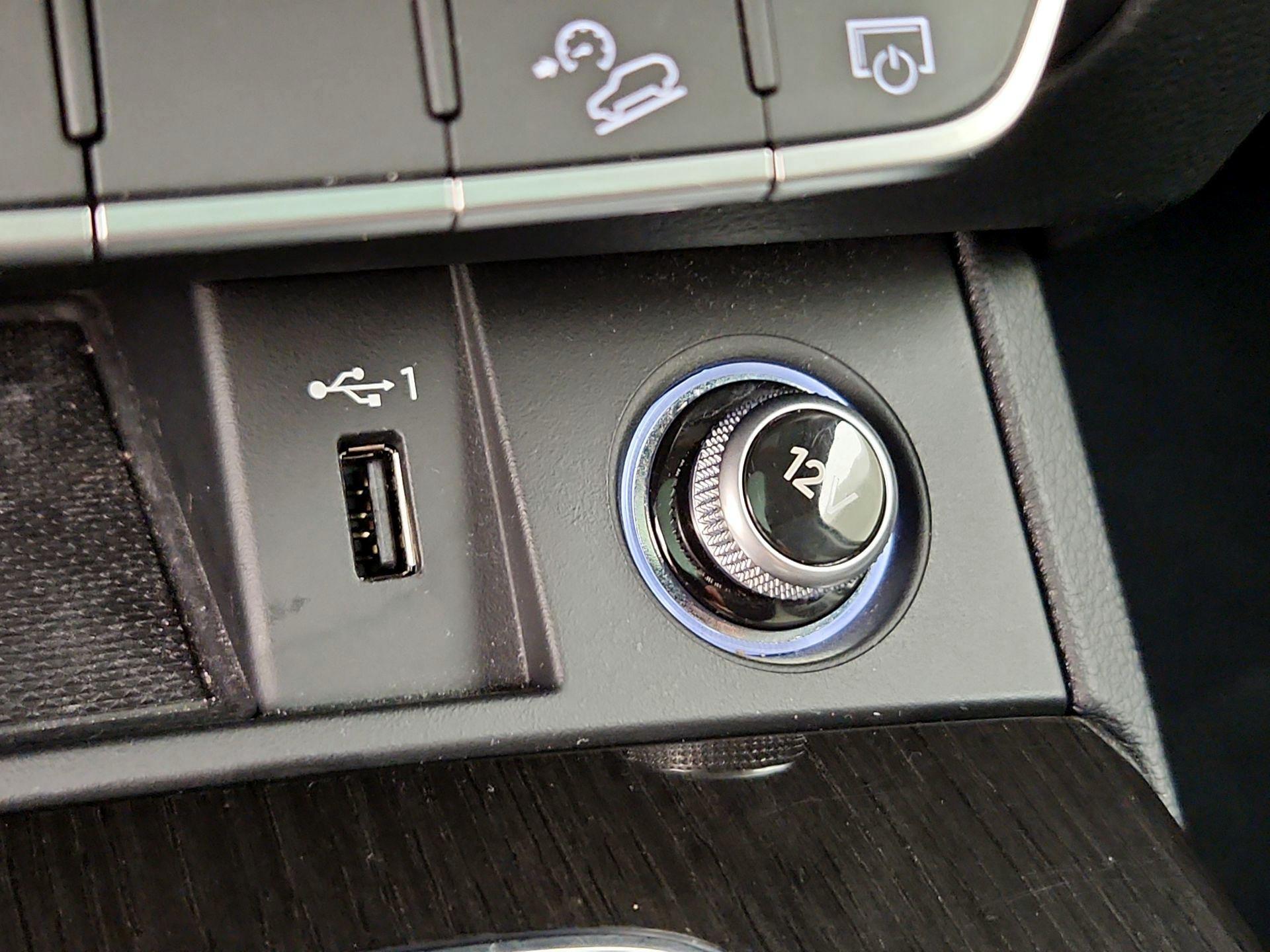 Thumbnail: 2020 Audi Q5 - 18