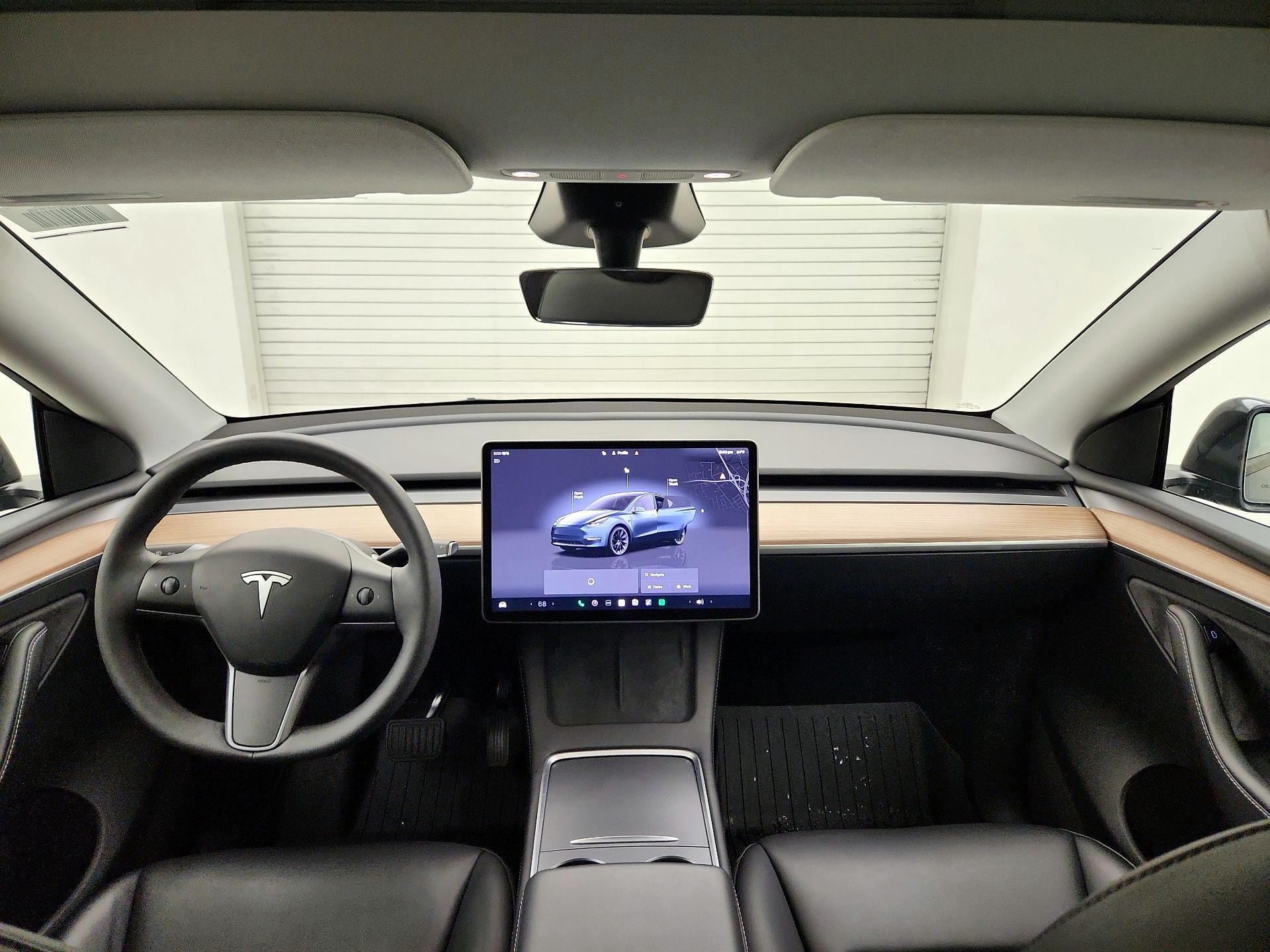 Thumbnail: 2024 Tesla Model Y - 9