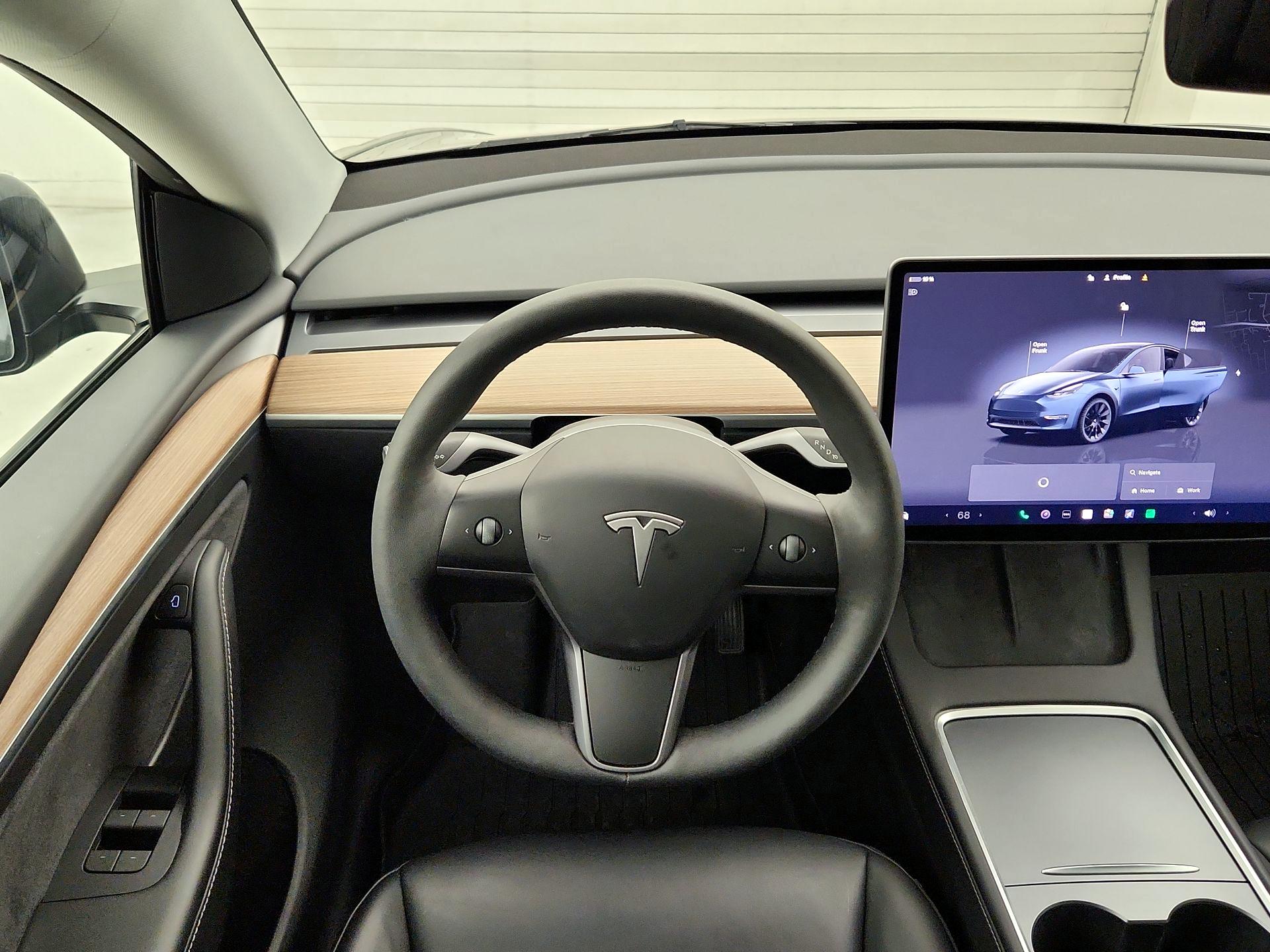 Thumbnail: 2024 Tesla Model Y - 10