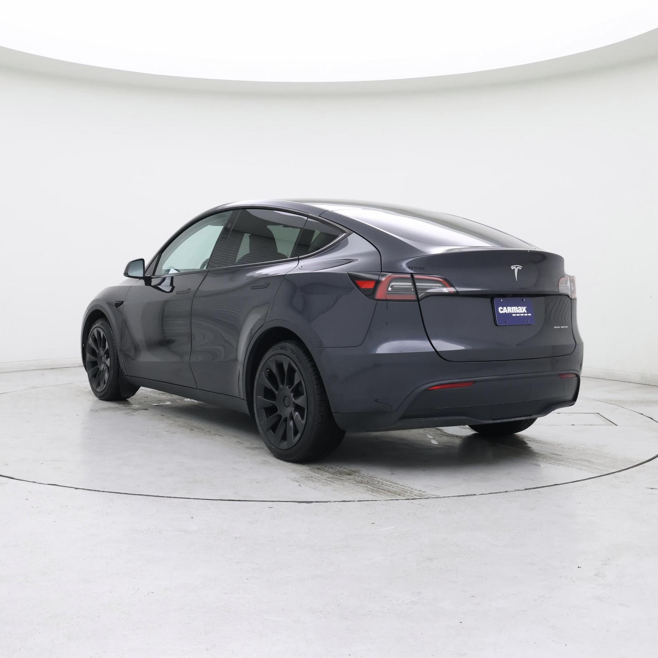 Thumbnail: 2024 Tesla Model Y - 2