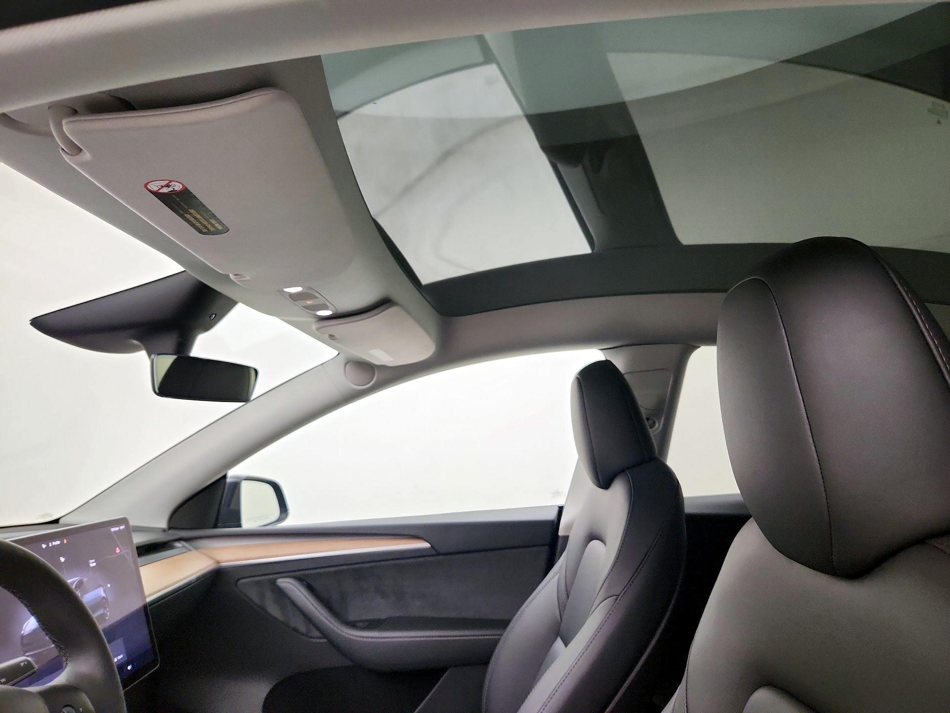 Thumbnail: 2024 Tesla Model Y - 19