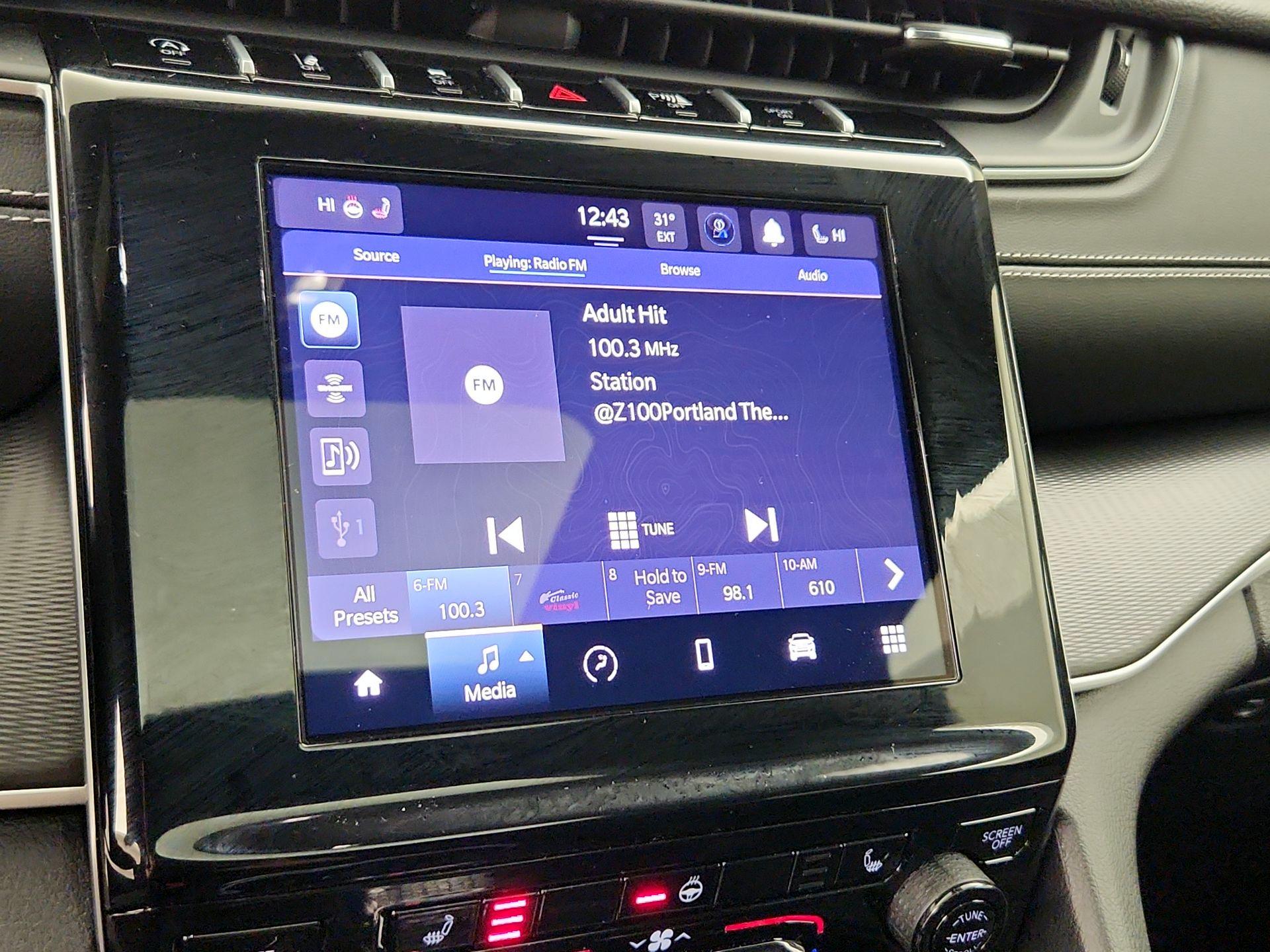 Thumbnail: 2024 Jeep Grand Cherokee - 15