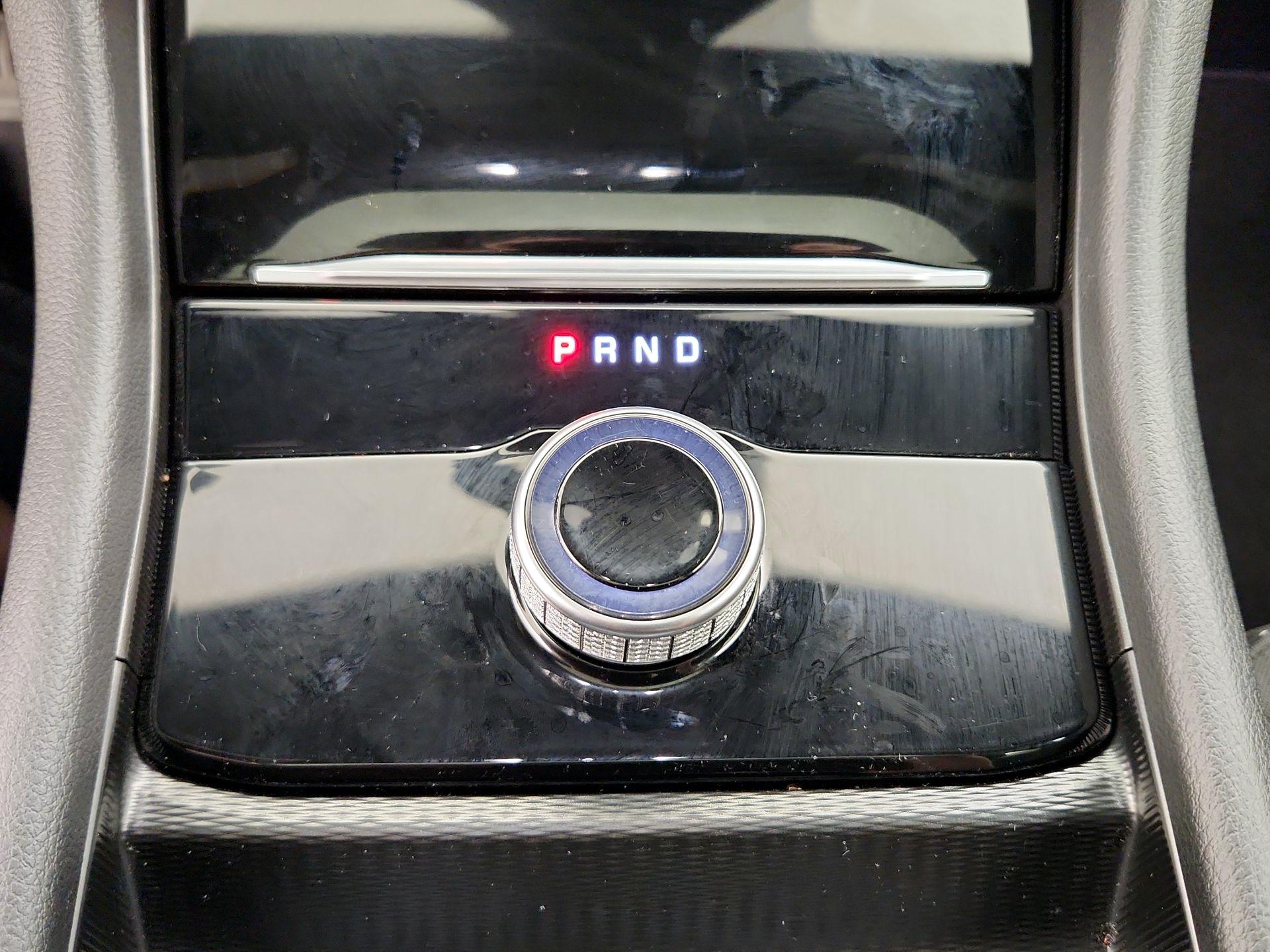 Thumbnail: 2024 Jeep Grand Cherokee - 17