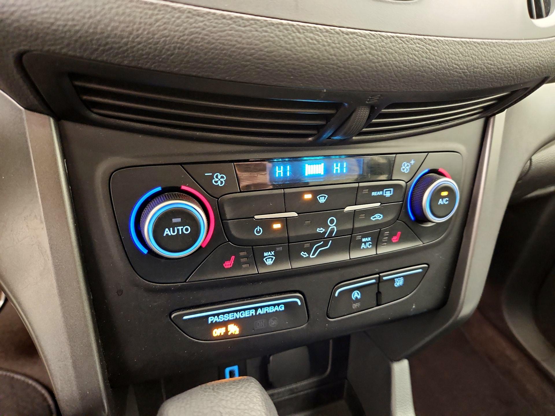 Thumbnail: 2018 Ford Escape - 16